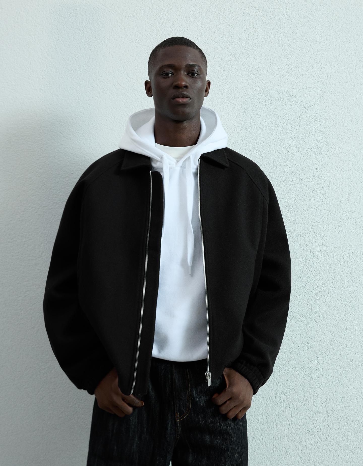 Bershka kurtka trucker z flauszu czarny