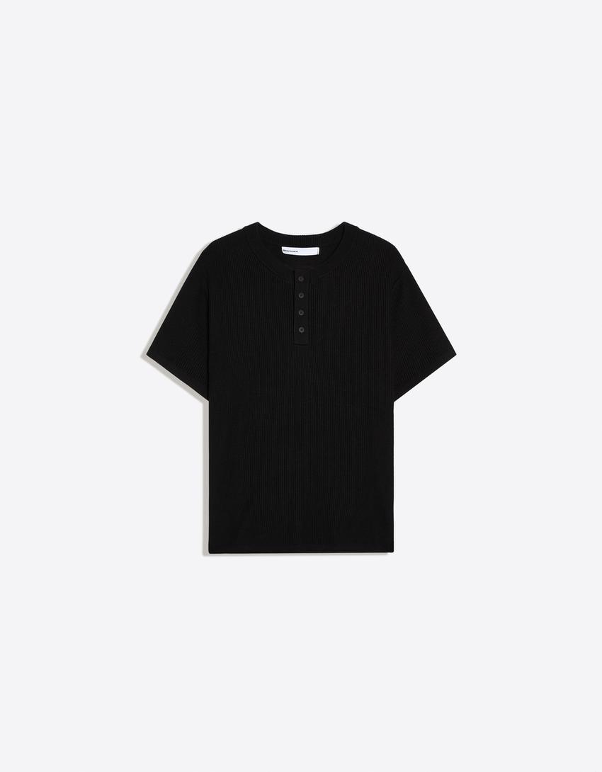 Short sleeve henley T-shirt-Black