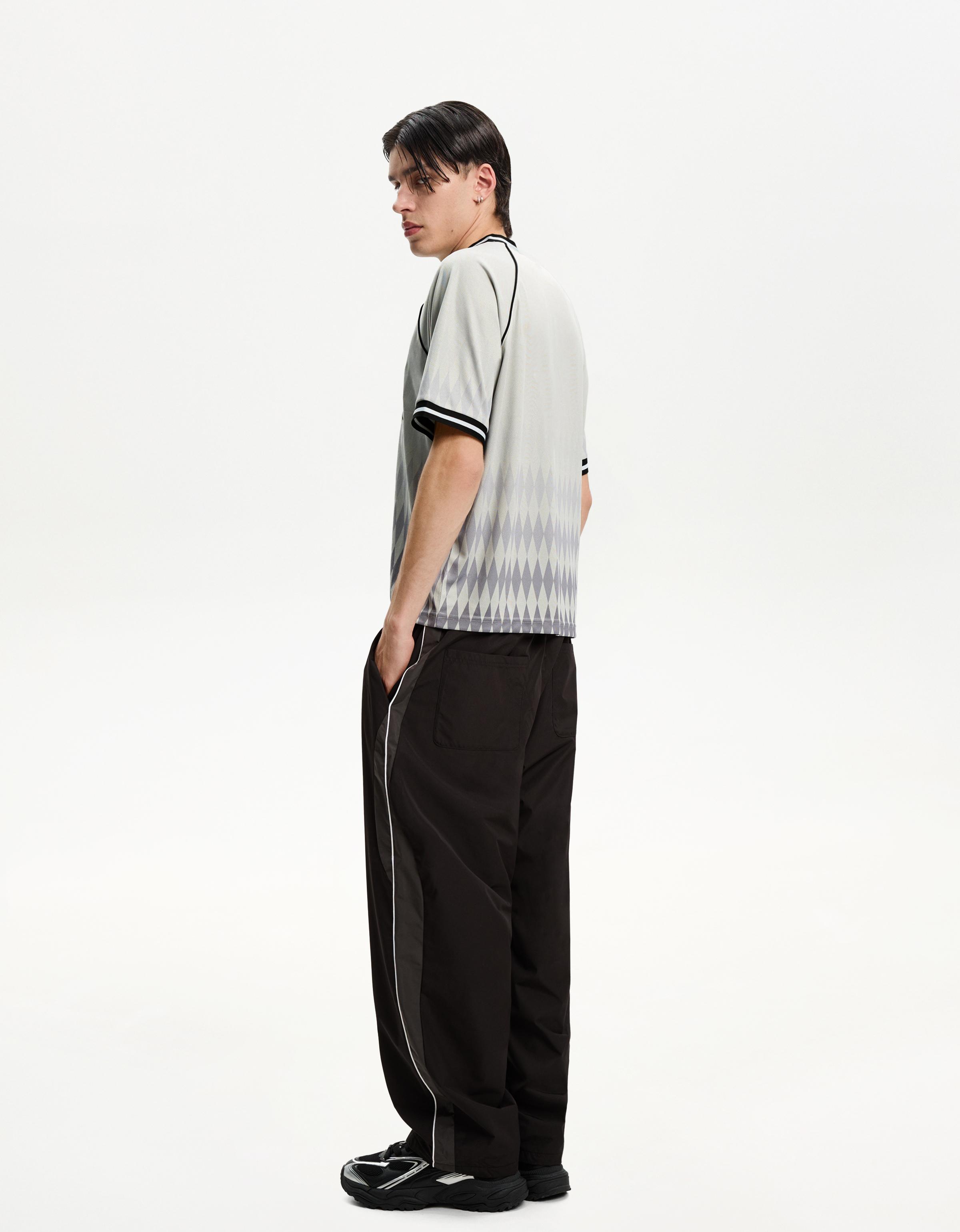 【BERSHKA】S/S Mesh Sports T-Shirts ベルシュカ Short sleeve sporty mesh T-shirt - T-shirts - Men | Bershka