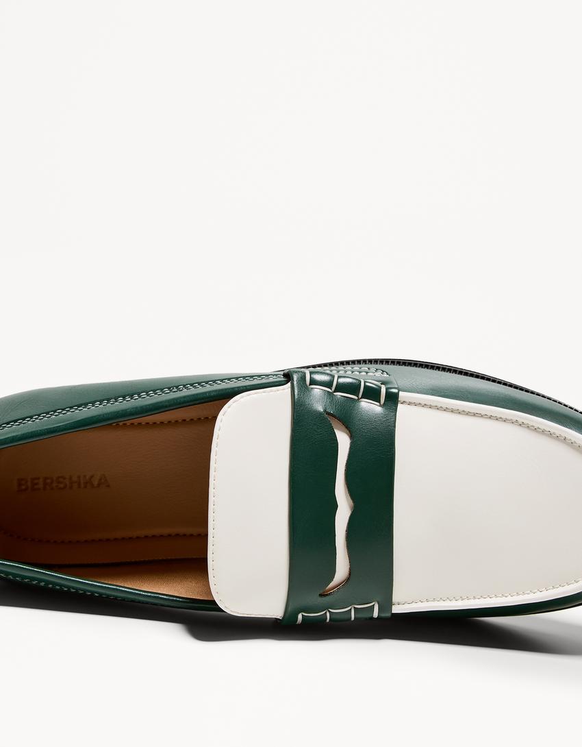 Contrast loafers