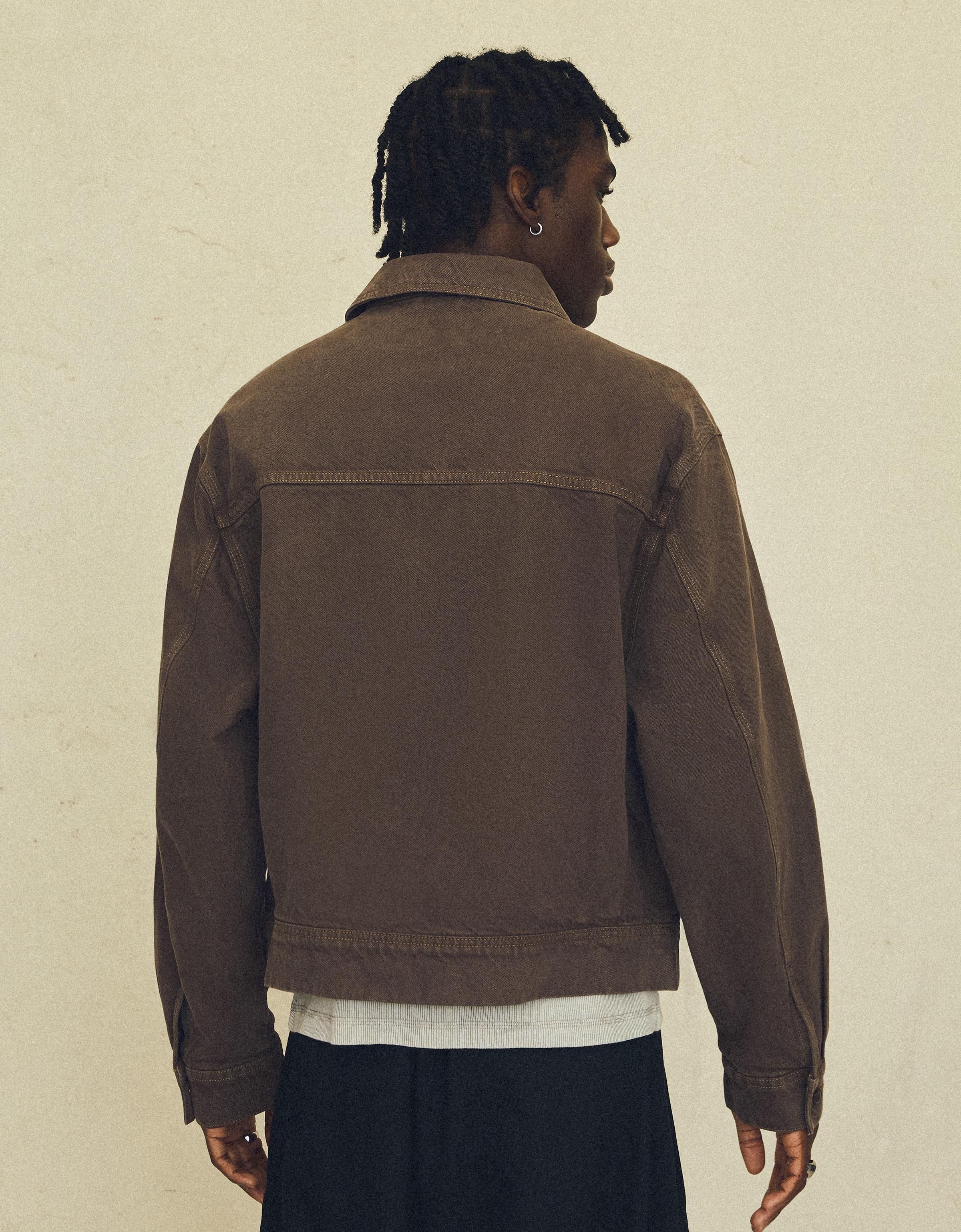 Denim jacket with clasp — Brown