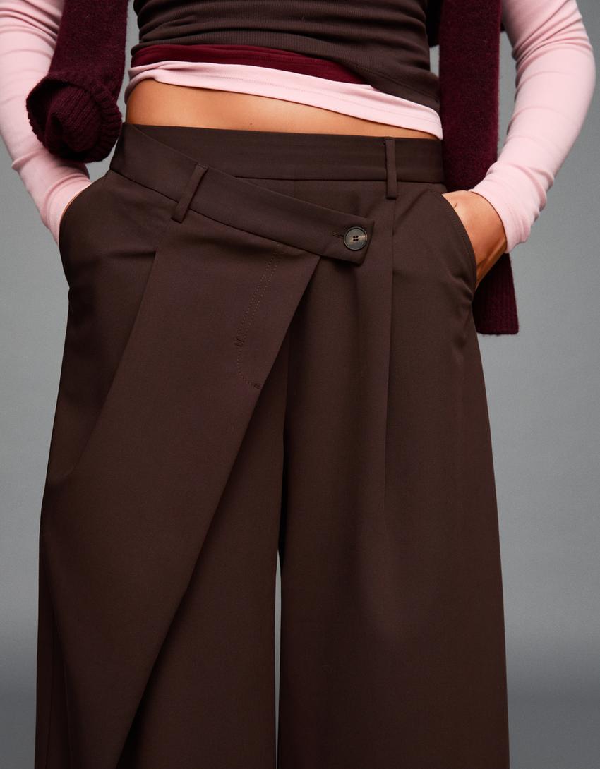 Tailored Hose mit überkreuztem Bund-Braun