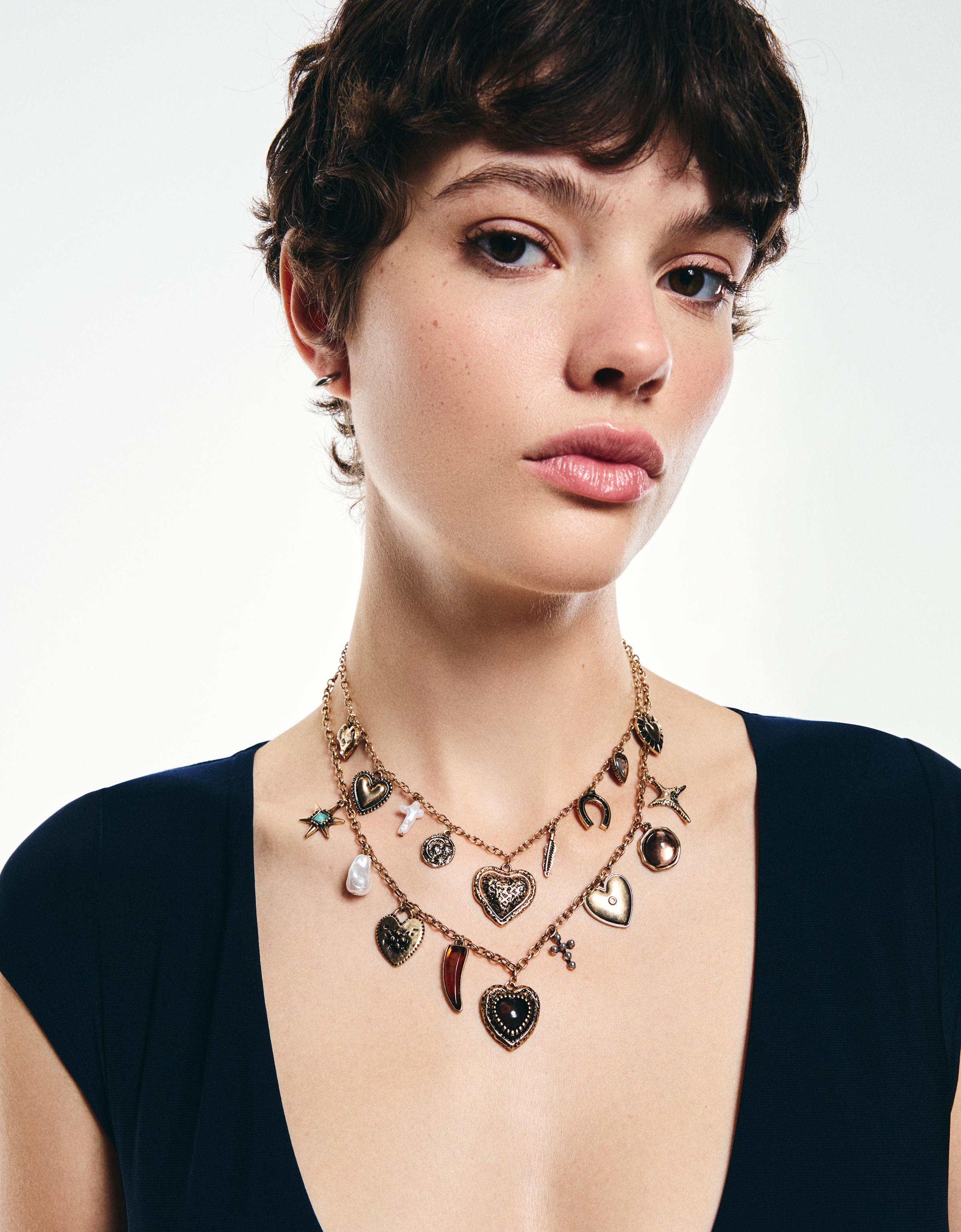 Bershka Halskette Mit Mehreren Anhängern Damen Gold