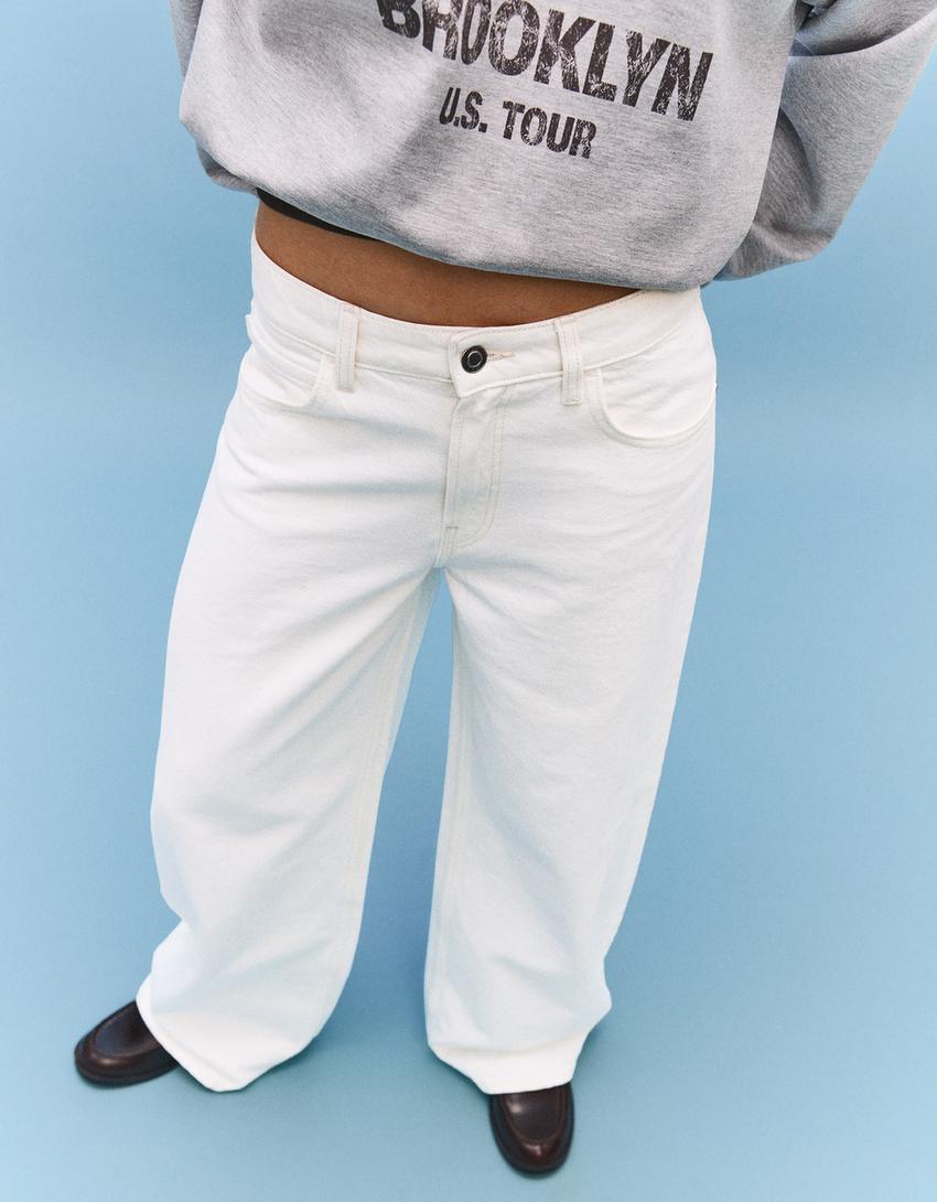 Jeans mit weitem Bein, halbhoher Bund-Rohweiß