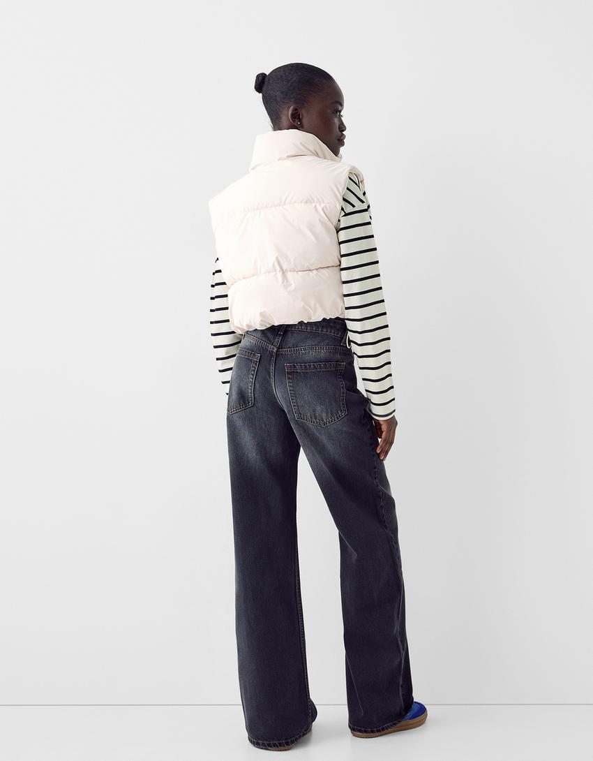 Cropped puffer gilet-Cream-1