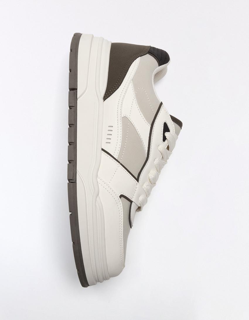 Sneaker mit dicker Sohle-Kombiniert