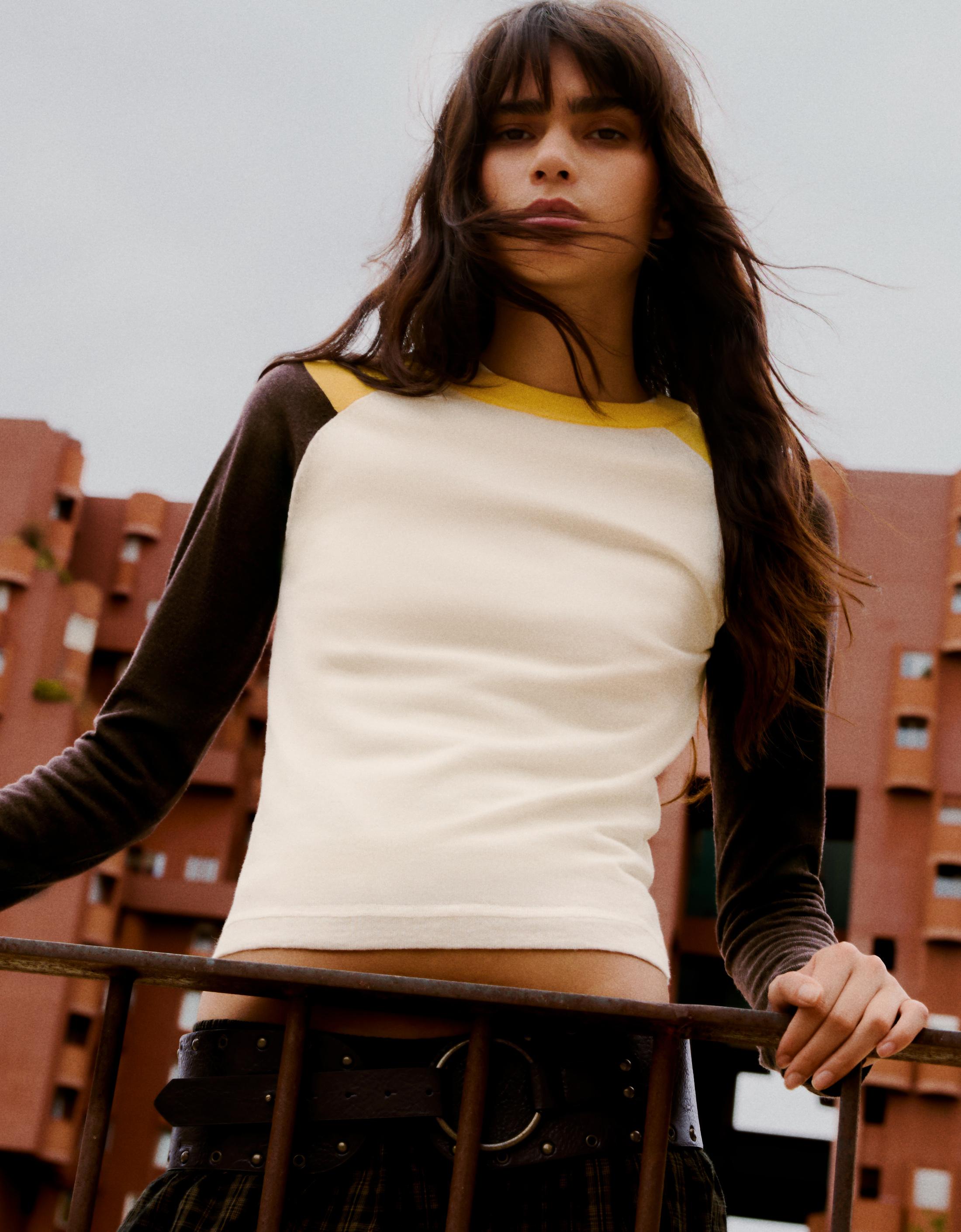 Round neck raglan jumper — Brown