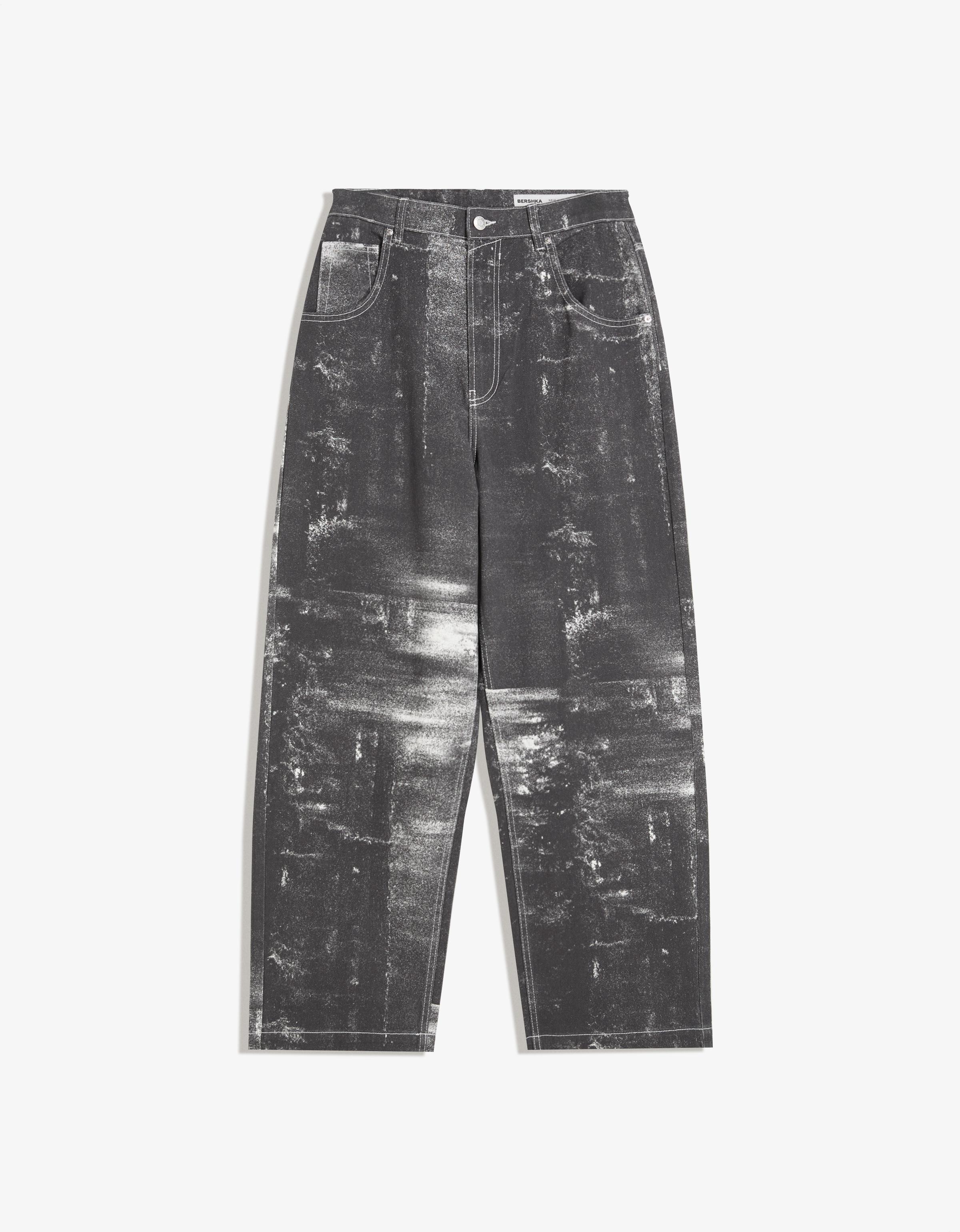 Bershkaスーパーバギージーンズ32 ☆ドイツ発*BERSHKA*新作*FADEスーパーバギーデニム/WU