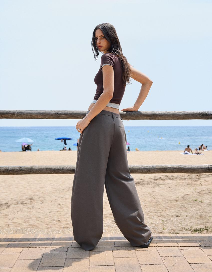 Tailored fit trousers with crossover waist-Sand
