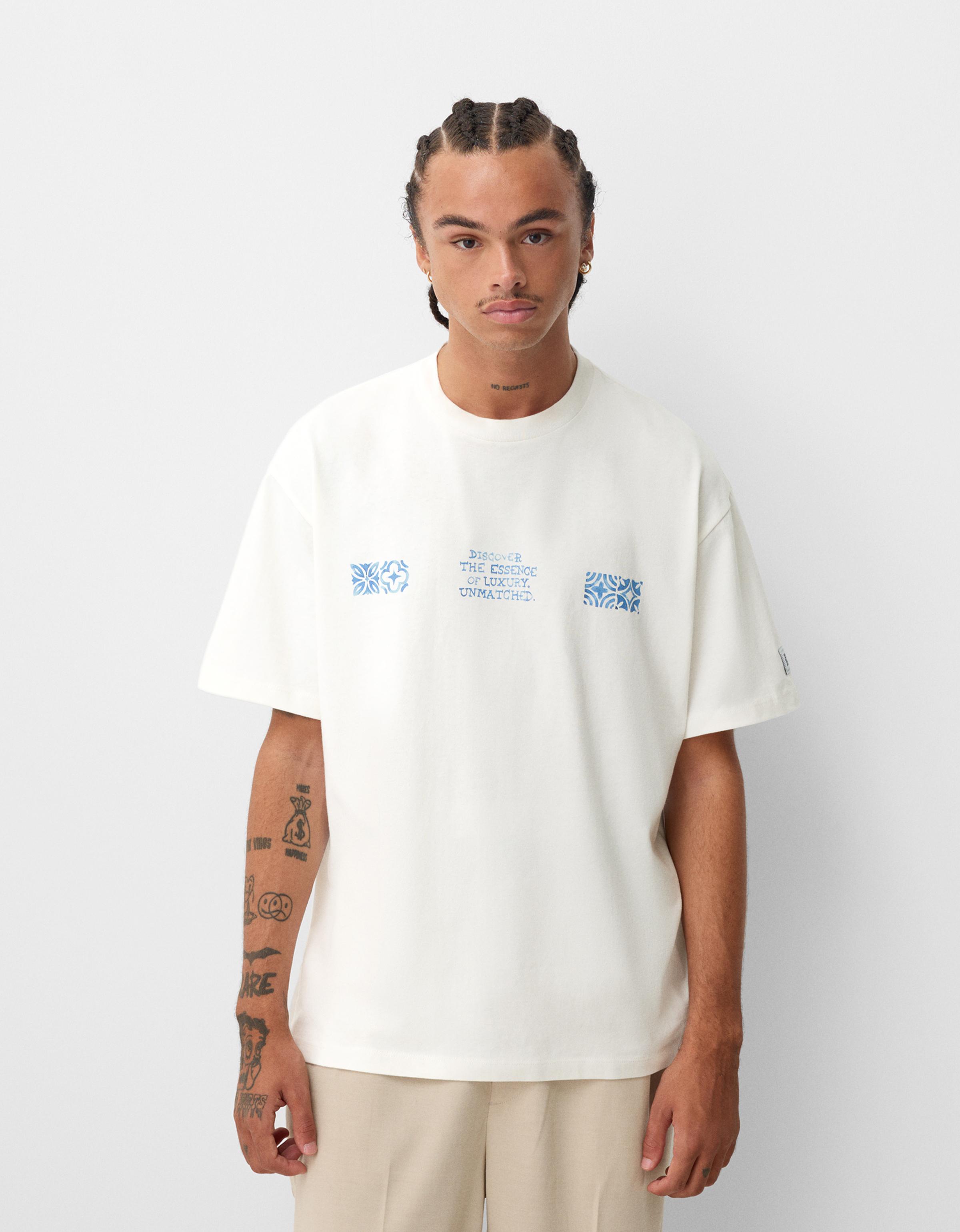 Bershka T-Shirt Im Relaxed-Fit Mit Kurzen Ärmeln Herren S Grbrochenes Weiss