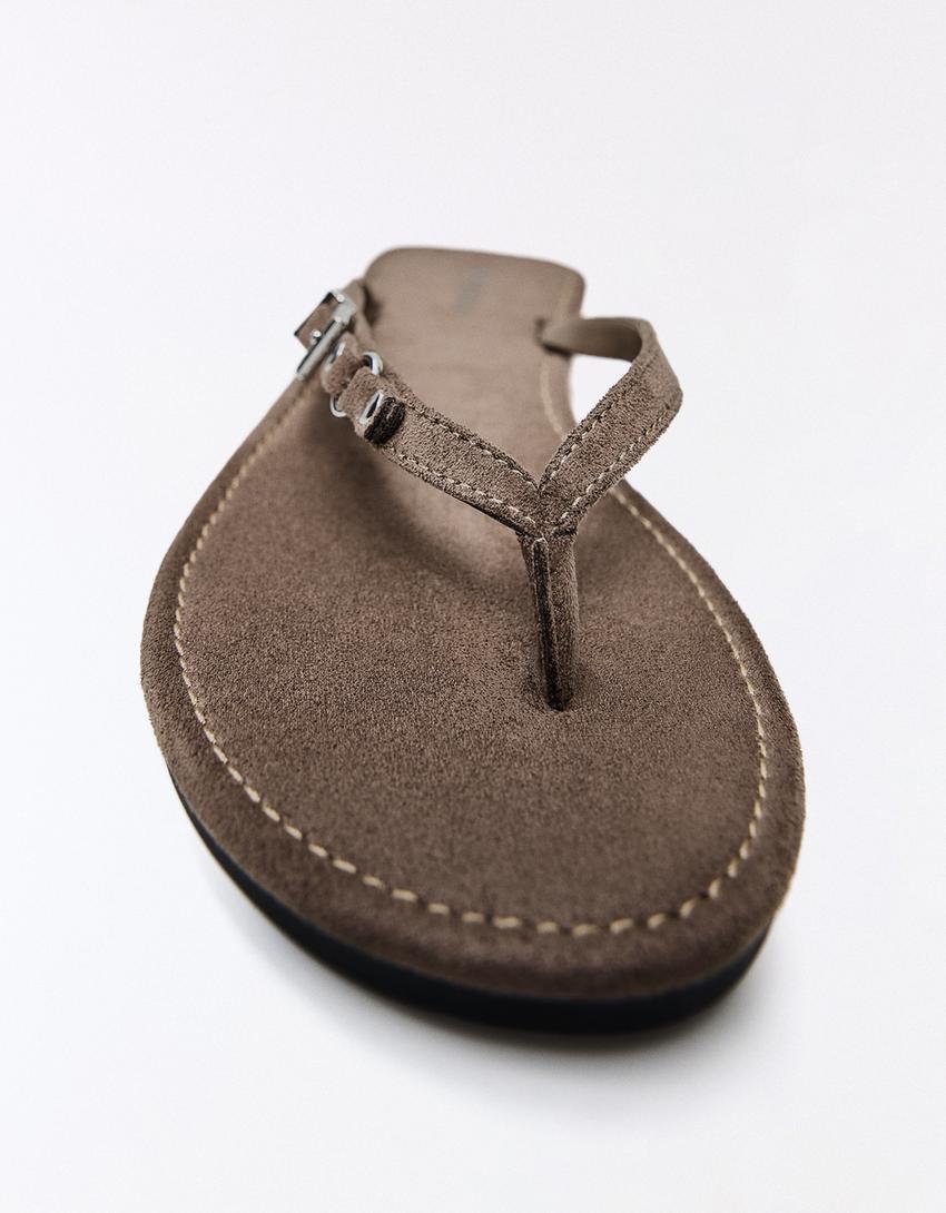 Flat thong sandals with buckle-TAUPE