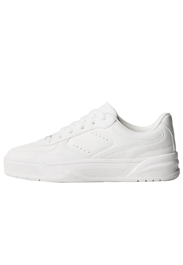 Basic trainers — WHITE