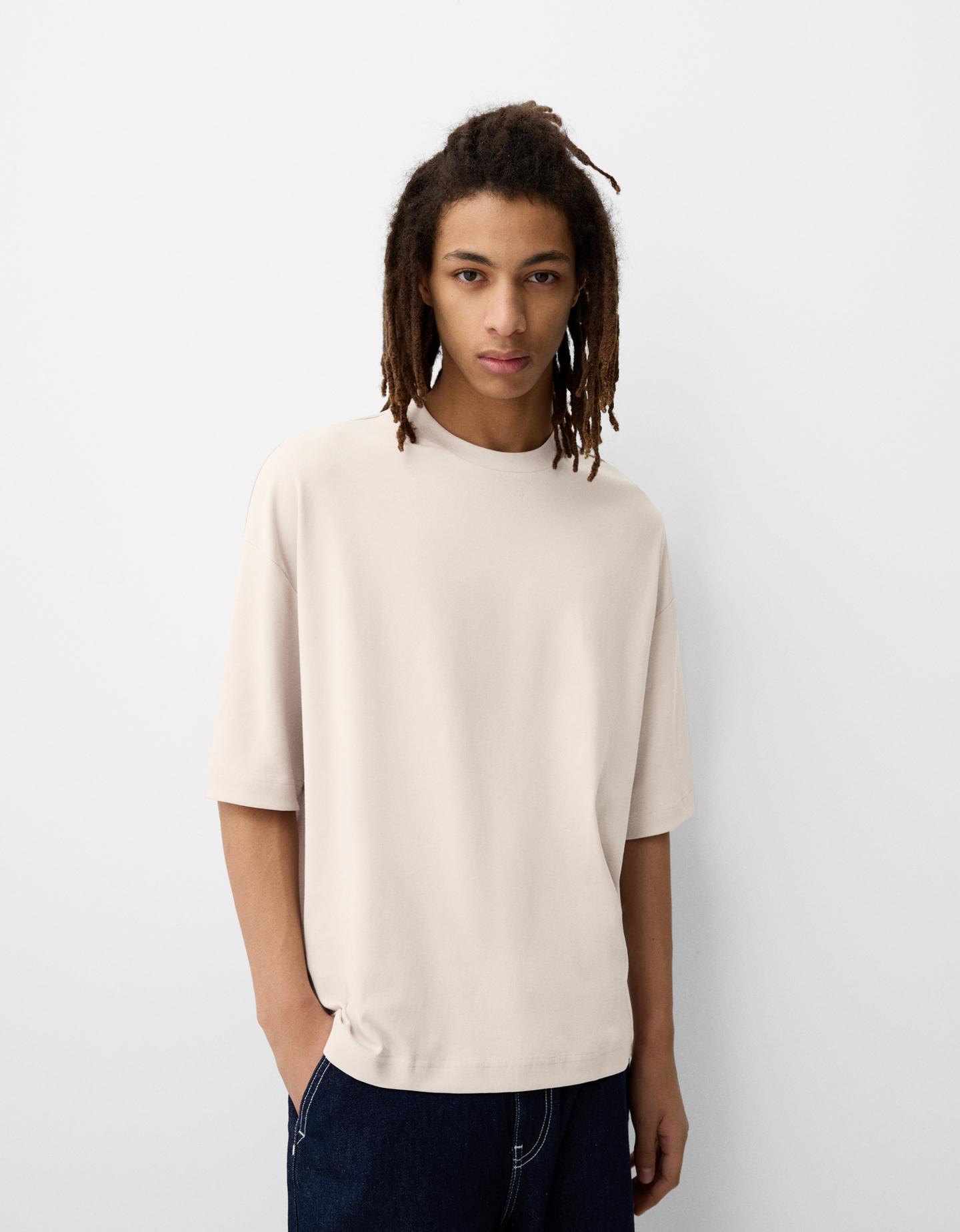 Bershka Camiseta Manga Corta Boxy Hombre S Piedra