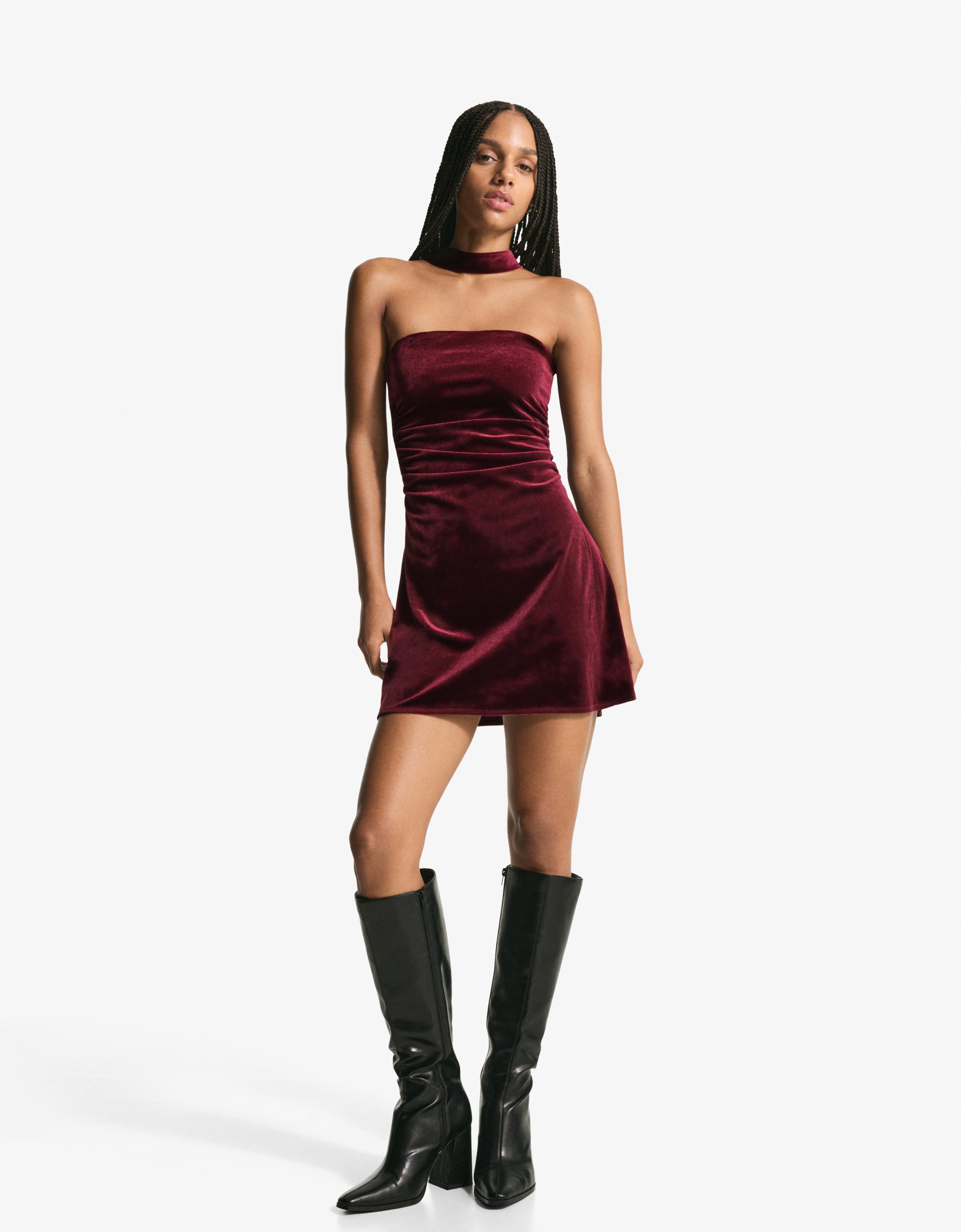 Bershka Mini-Bandeaukleid Aus Samt Mit Tuch Damen S Bordeaux