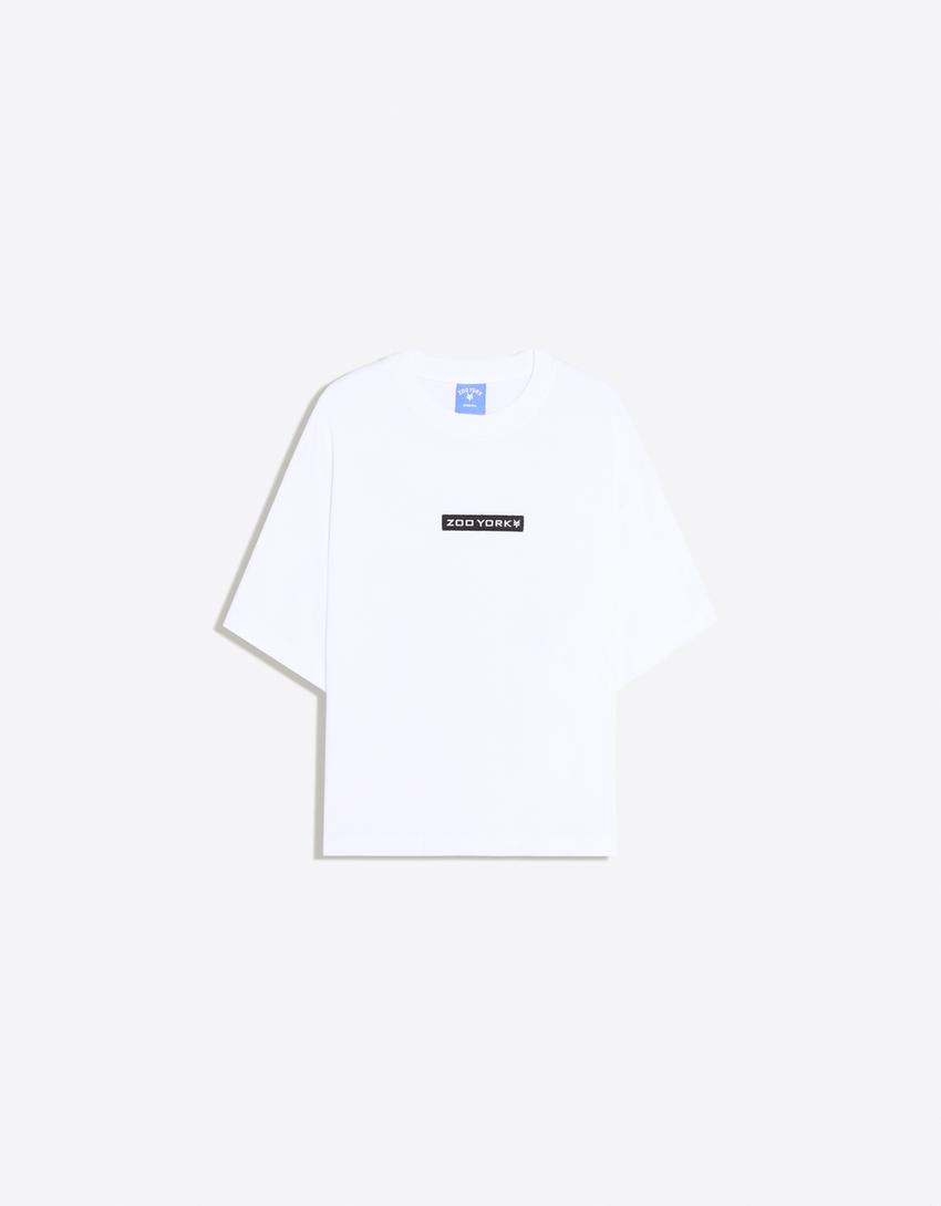 Boxy-T-Shirt ZOO YORK X BERSHKA mit kurzen Ärmeln-Weiss