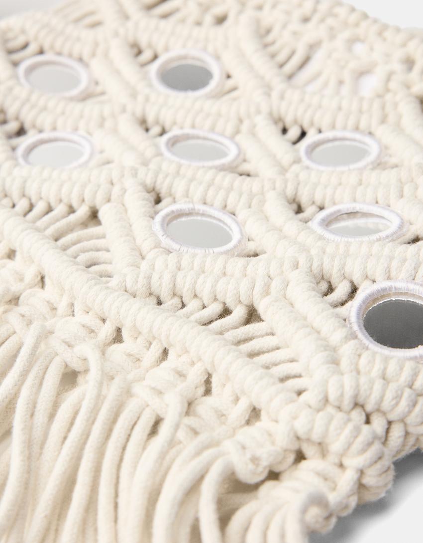 حقيبة كروشيه عاكسة-كريمي-2