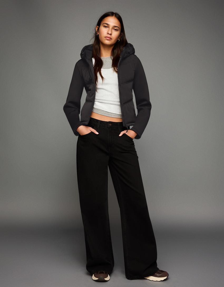 Cazadora capucha combinada efecto neopreno-Negro