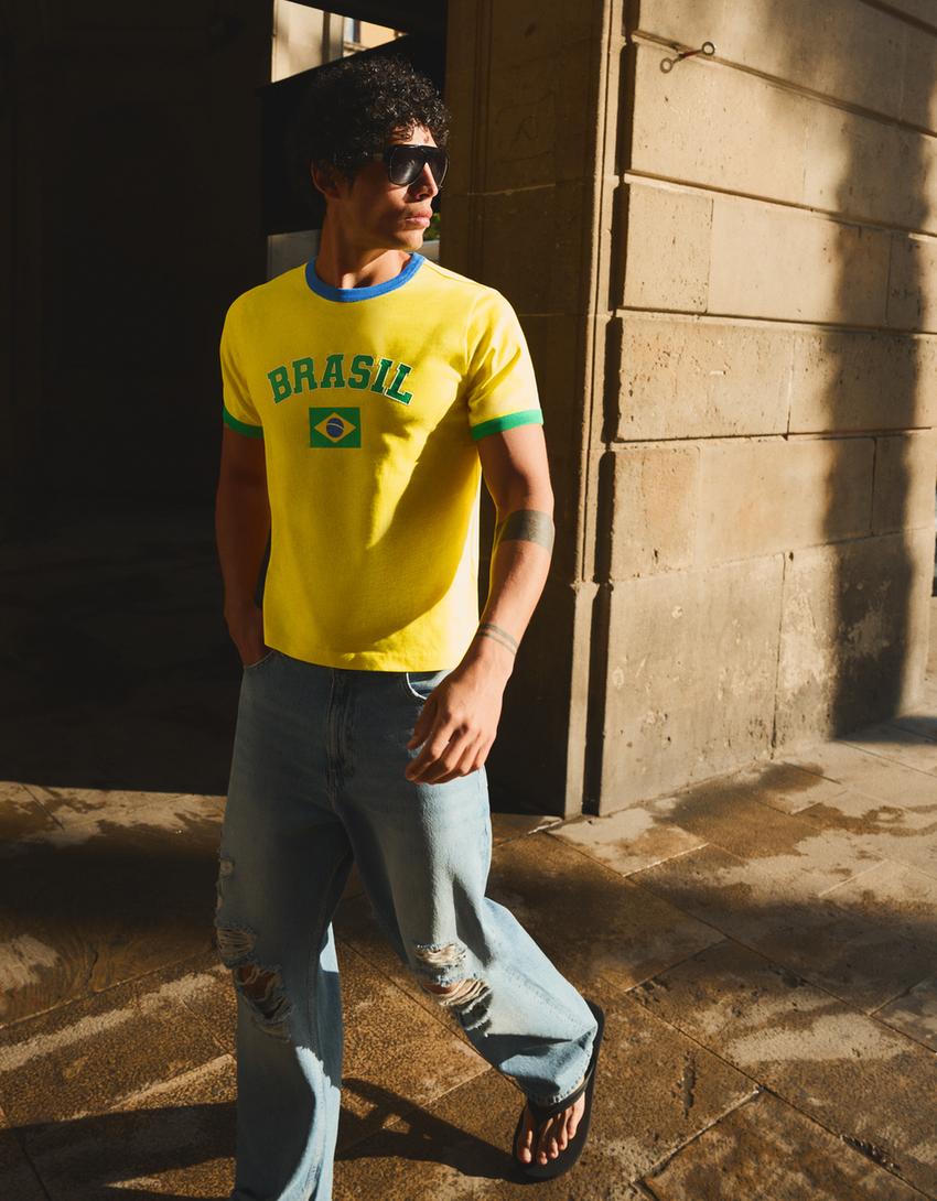 Camiseta slim fit print-Amarillo