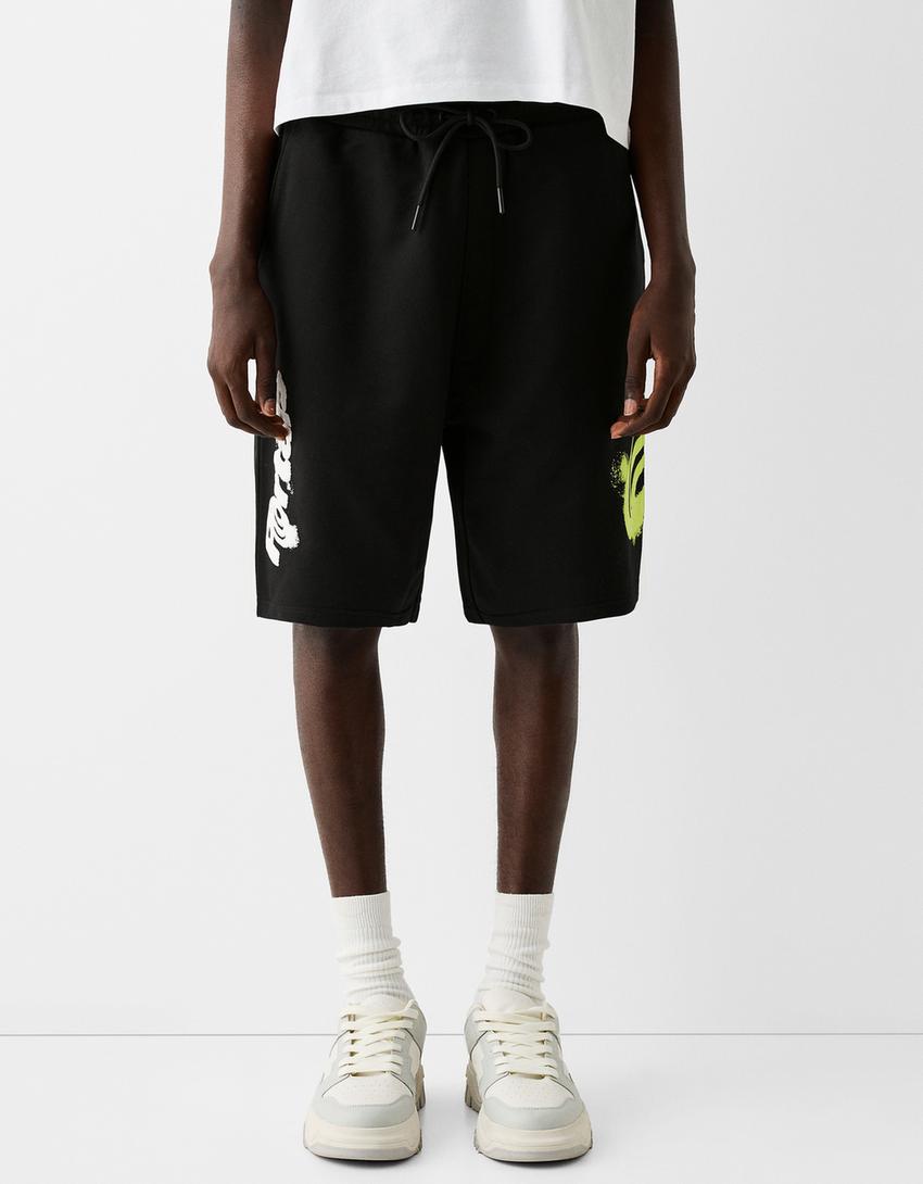 Relaxed fit plush printed Bermuda shorts-Black-1
