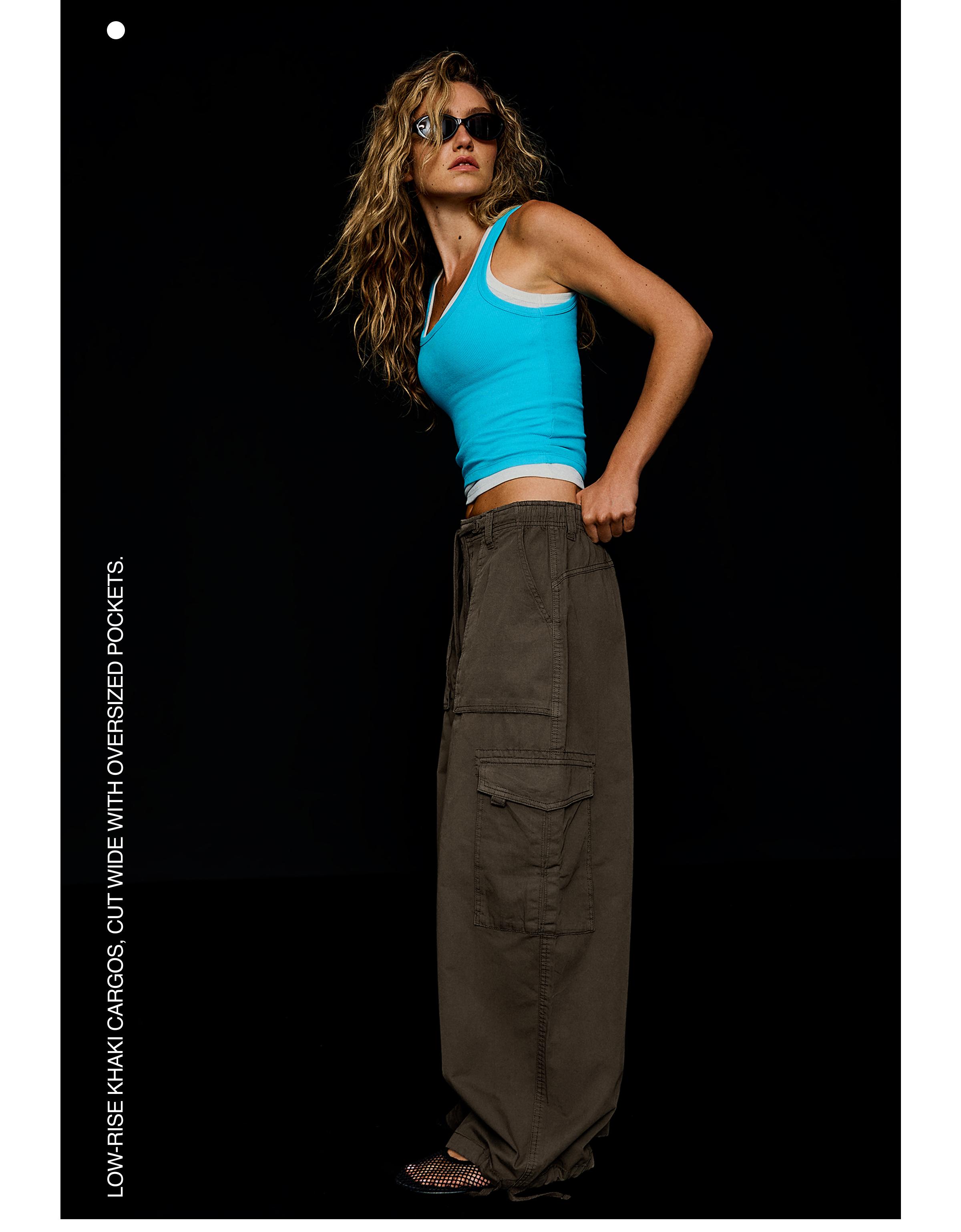 Parachute cargo trousers — Sand
