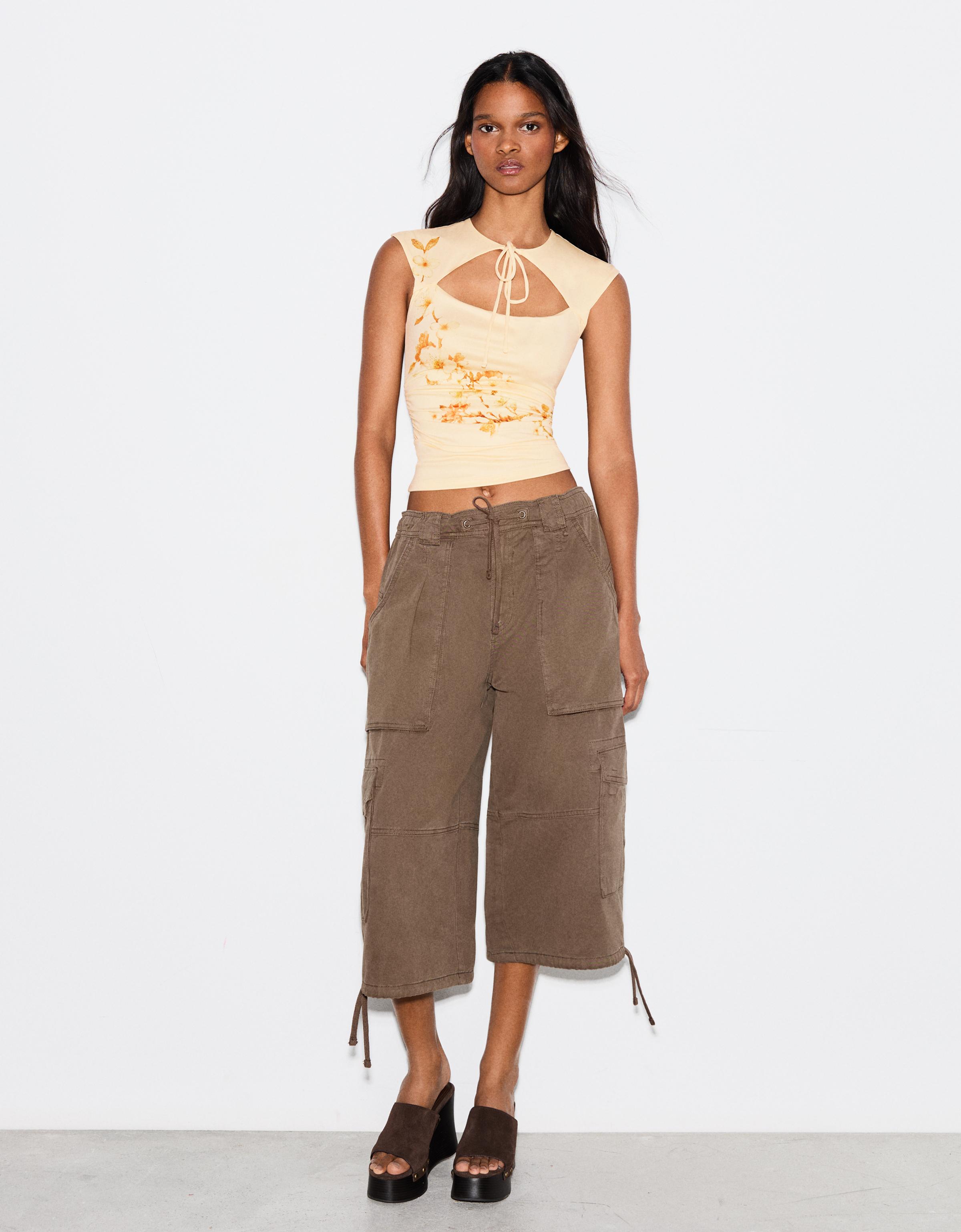 Floral print split top — Yellow