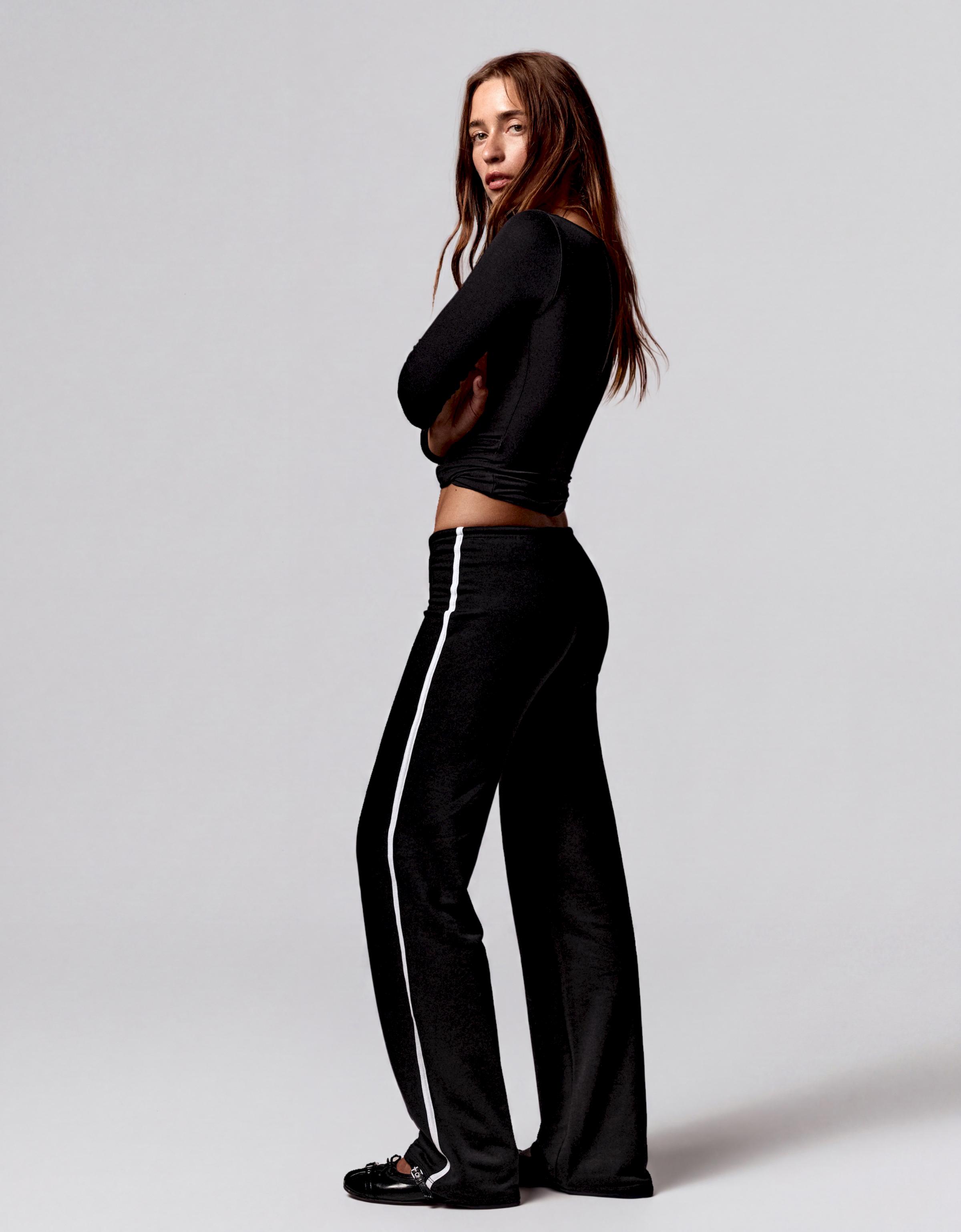 Side-stripe joggers — Black
