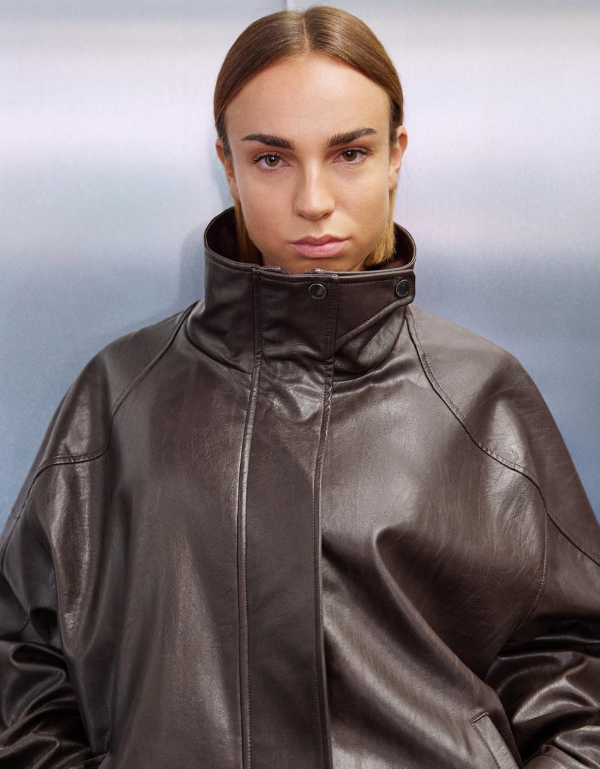Veste oversize en similicuir-Marron-1