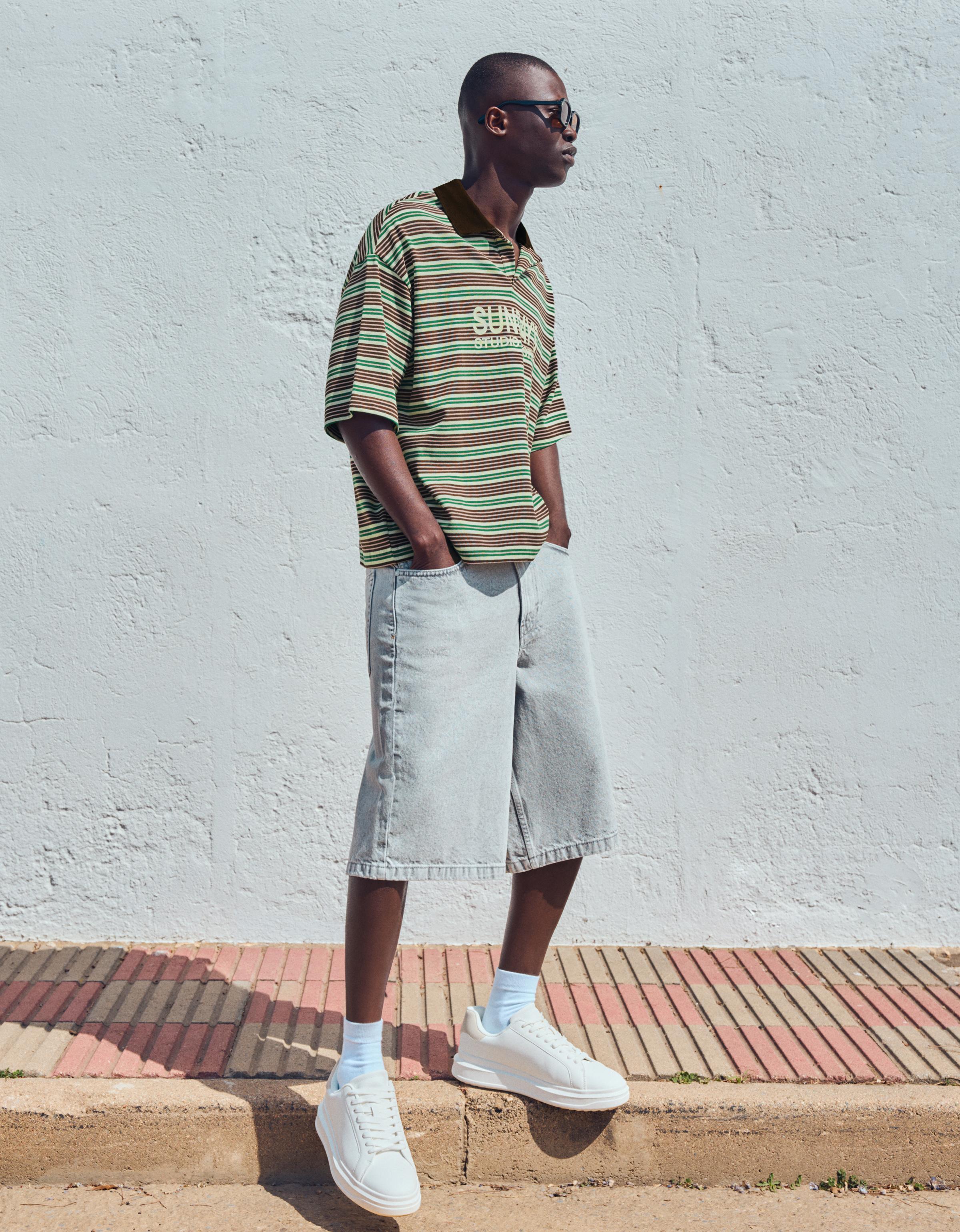 Kısa kollu çizgili işlemeli polo - Görsel 15