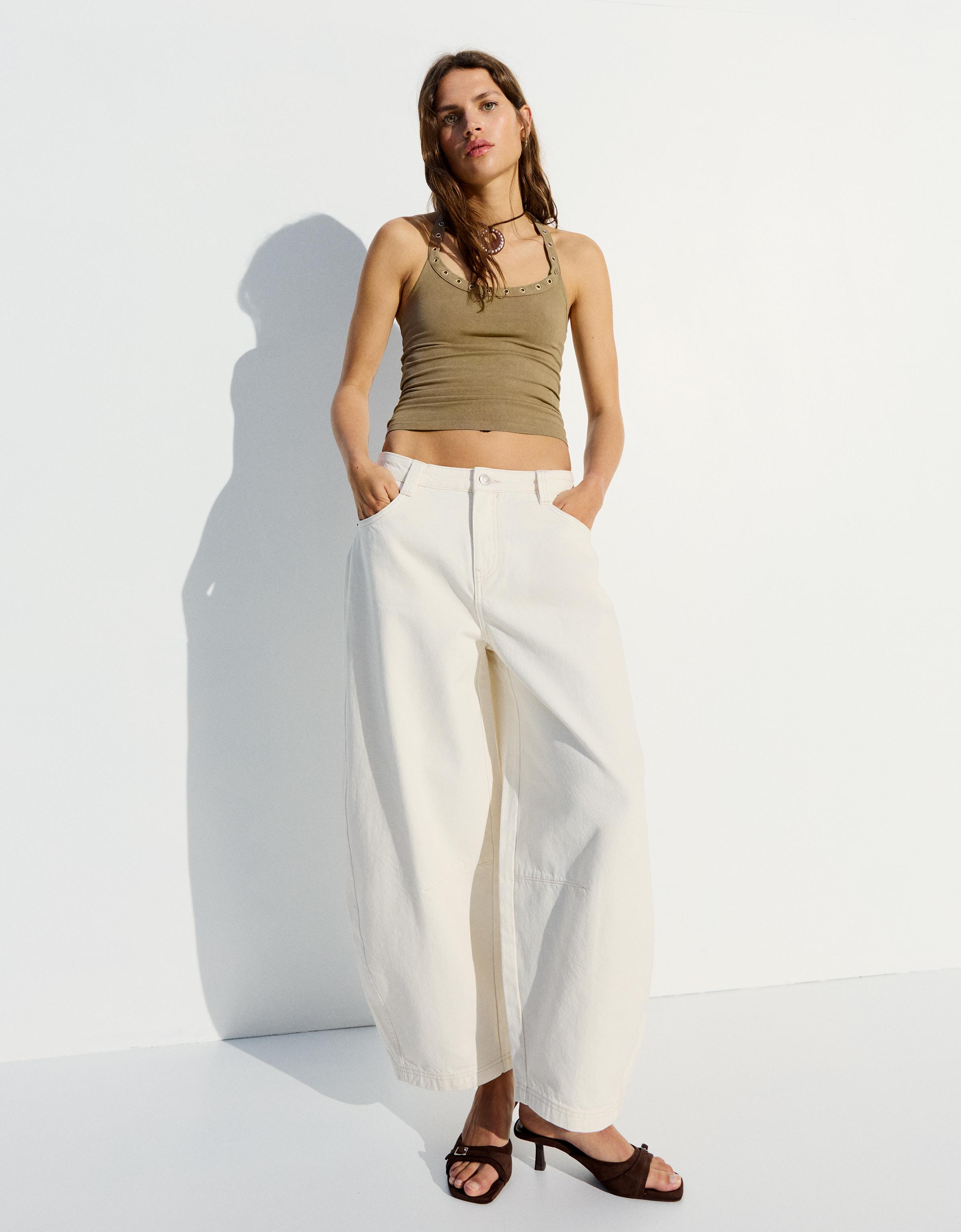 Halter yaka delikli top - Görsel 6