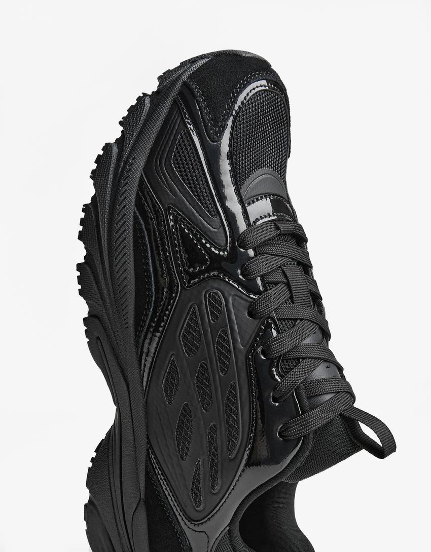 Mehrteiliger Sportschuh-Schwarz