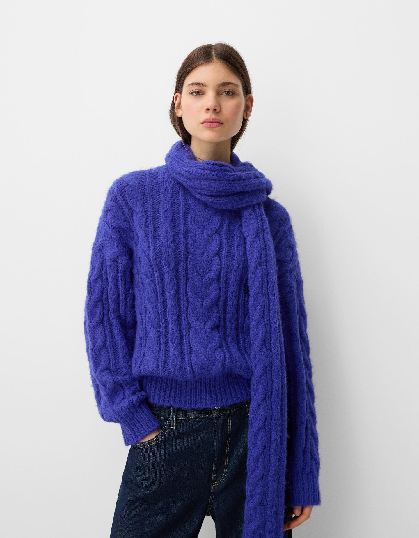 Bershka Pullover Mit Flechtmuster Und Schal Damen S Blau günstig online kaufen