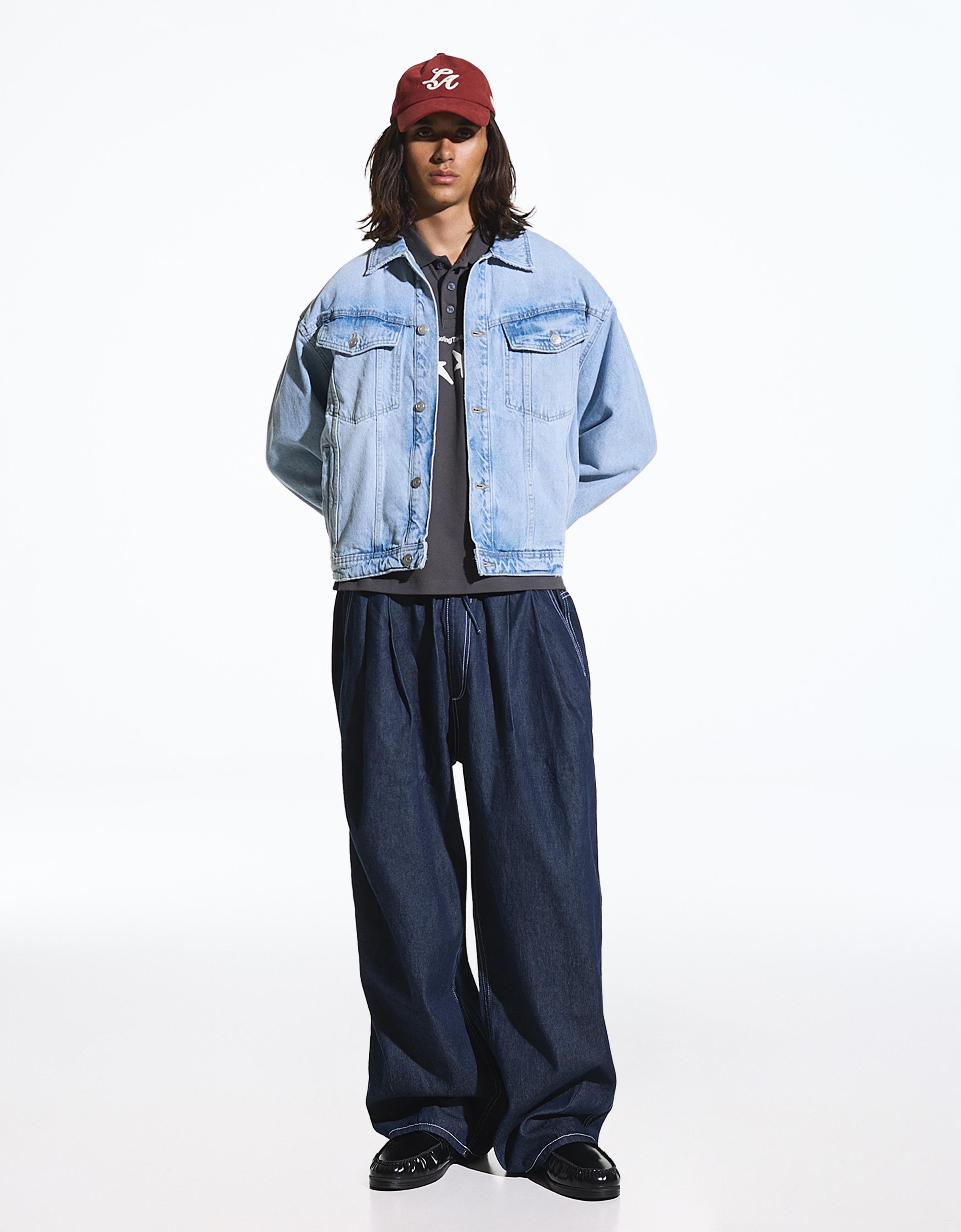 Denim jacket — Light blue
