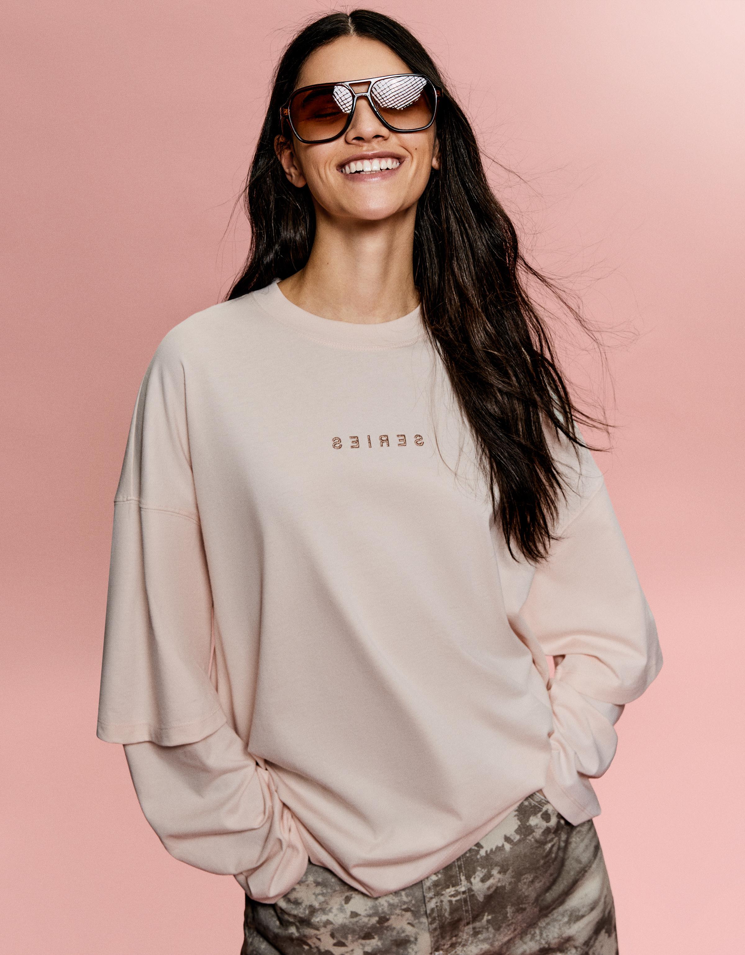 Bershka Langarmshirt Bershka Series Mit Doppelten Ärmeln Und Print Damen M Rosa