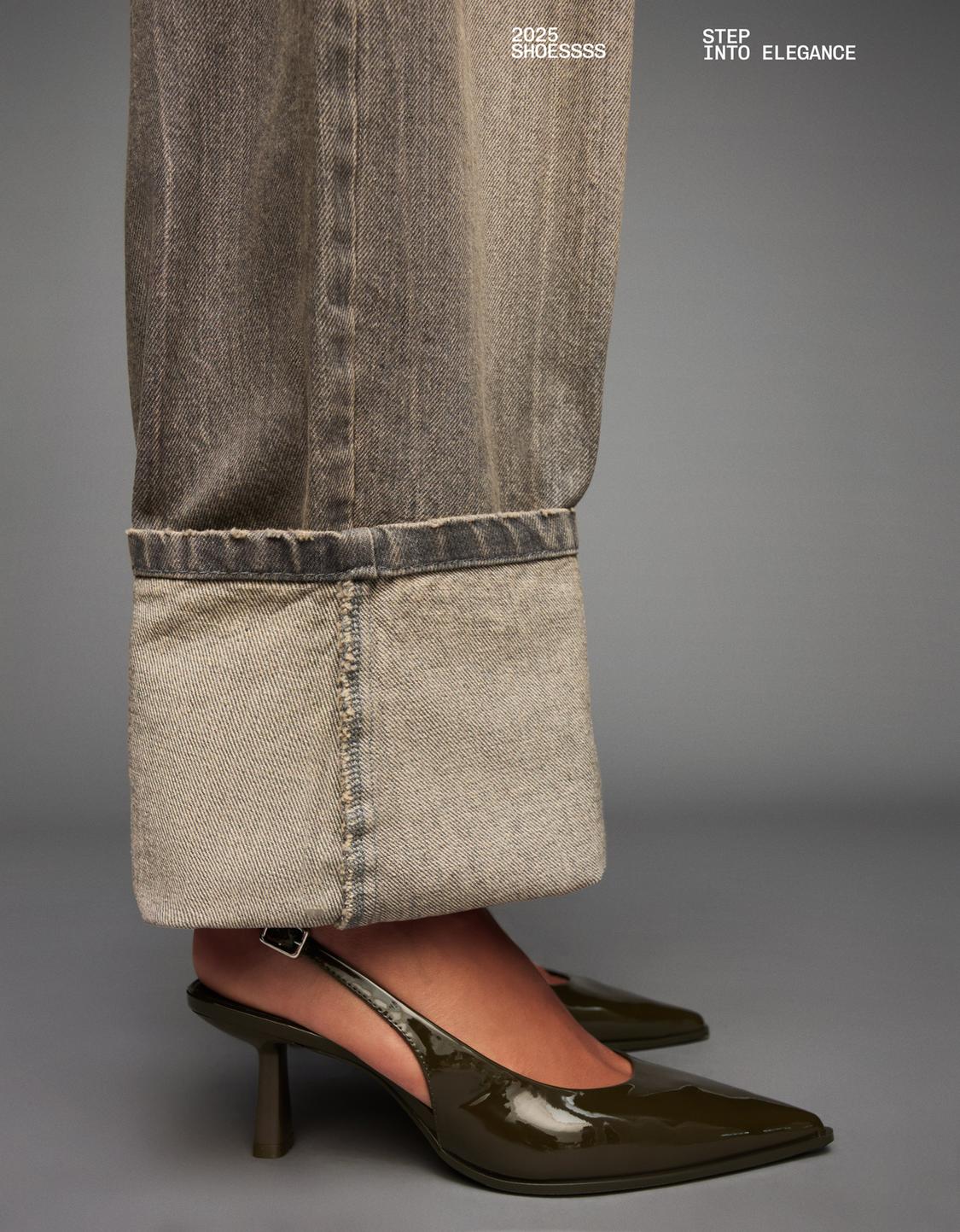 Kitten heel slingback shoes