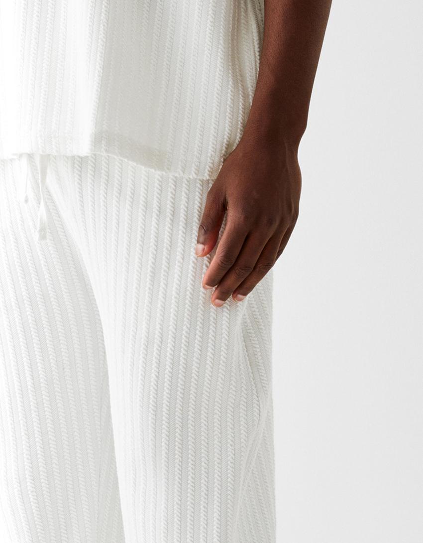 سروال مخطط بملمس بارز-أبيض-3