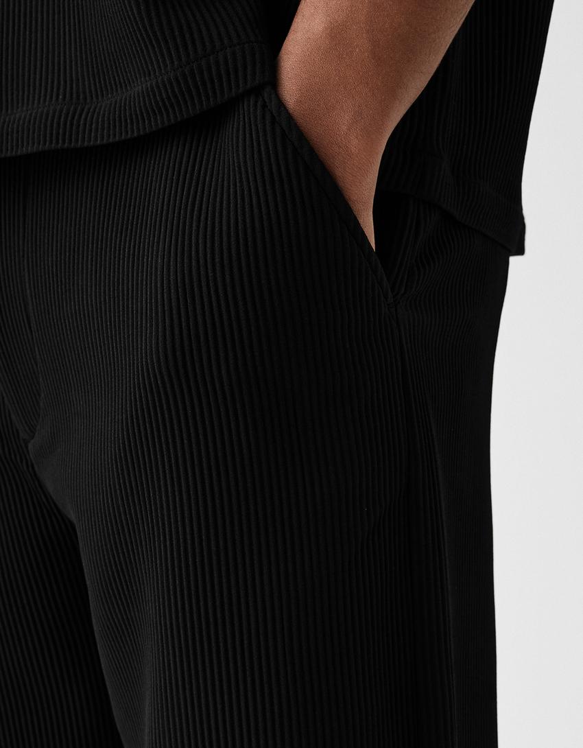 Calças wide plissadas-Preto-5