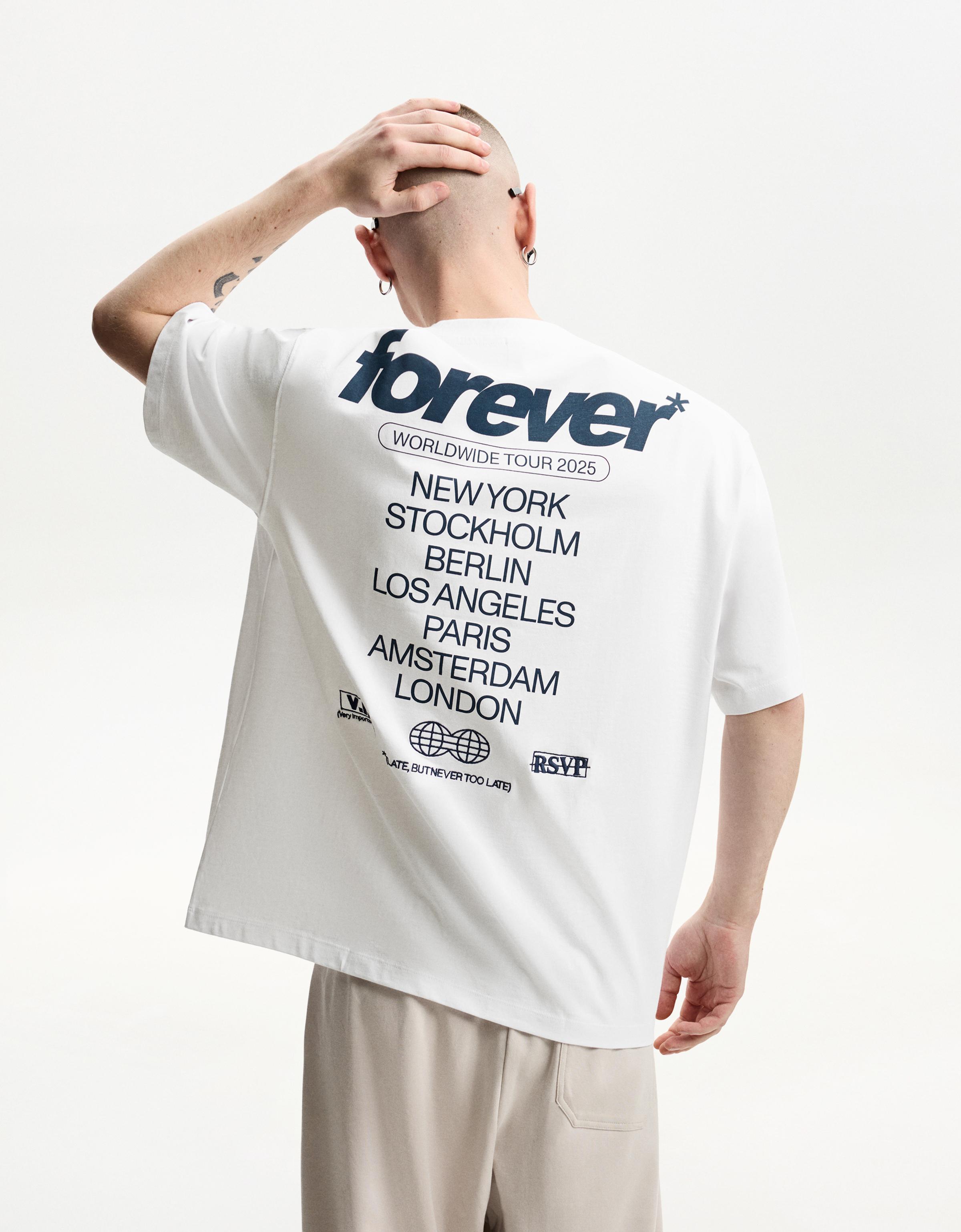 Short sleeve T-shirt with embroidery - T-shirts - Men | Bershka