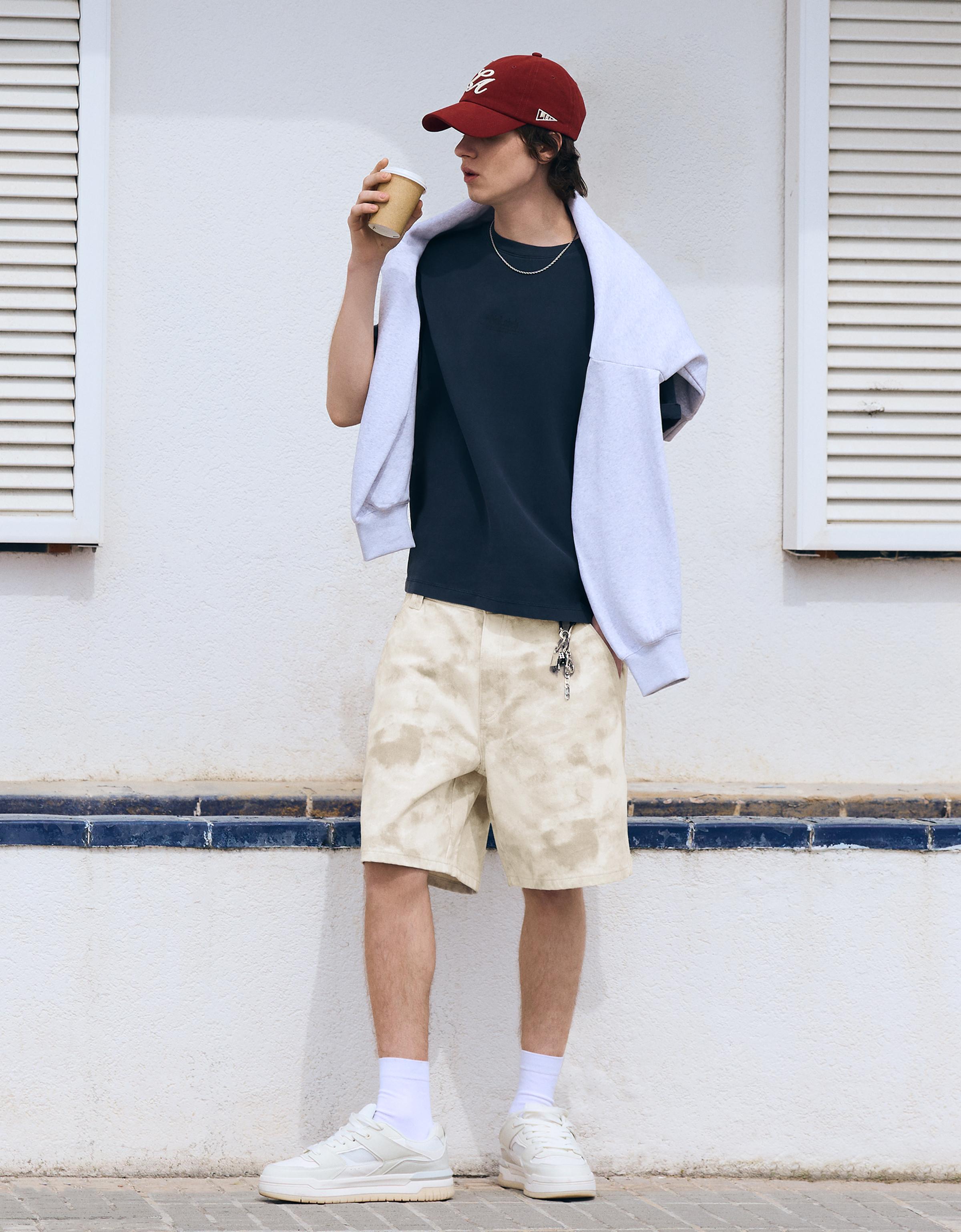 Baggy fit baskılı bermuda - Görsel 48