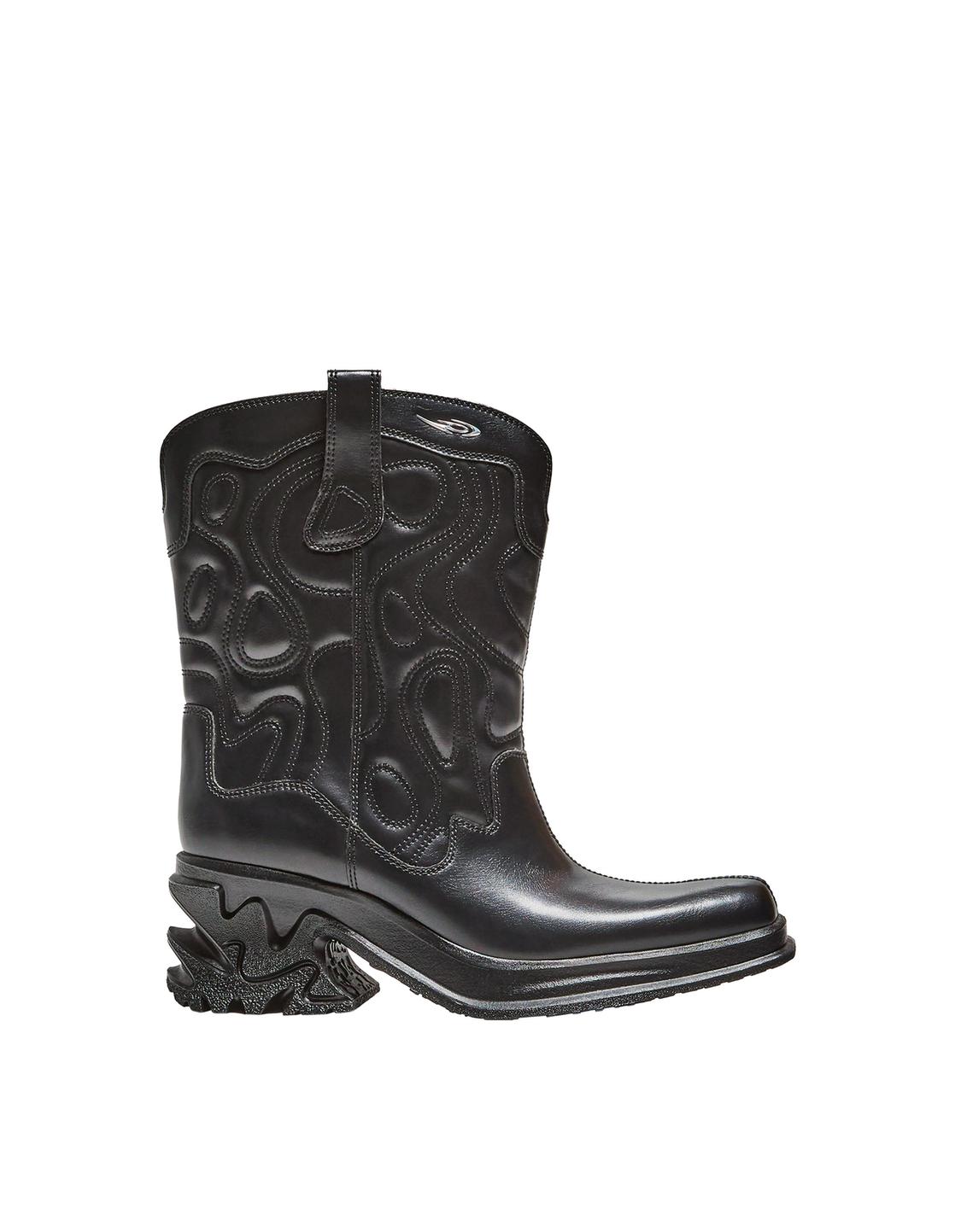 Heel cowboy boots out of core