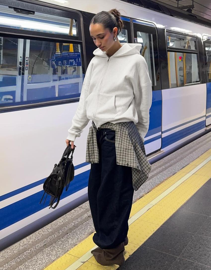 Oversize zip-up hoodie-Grey