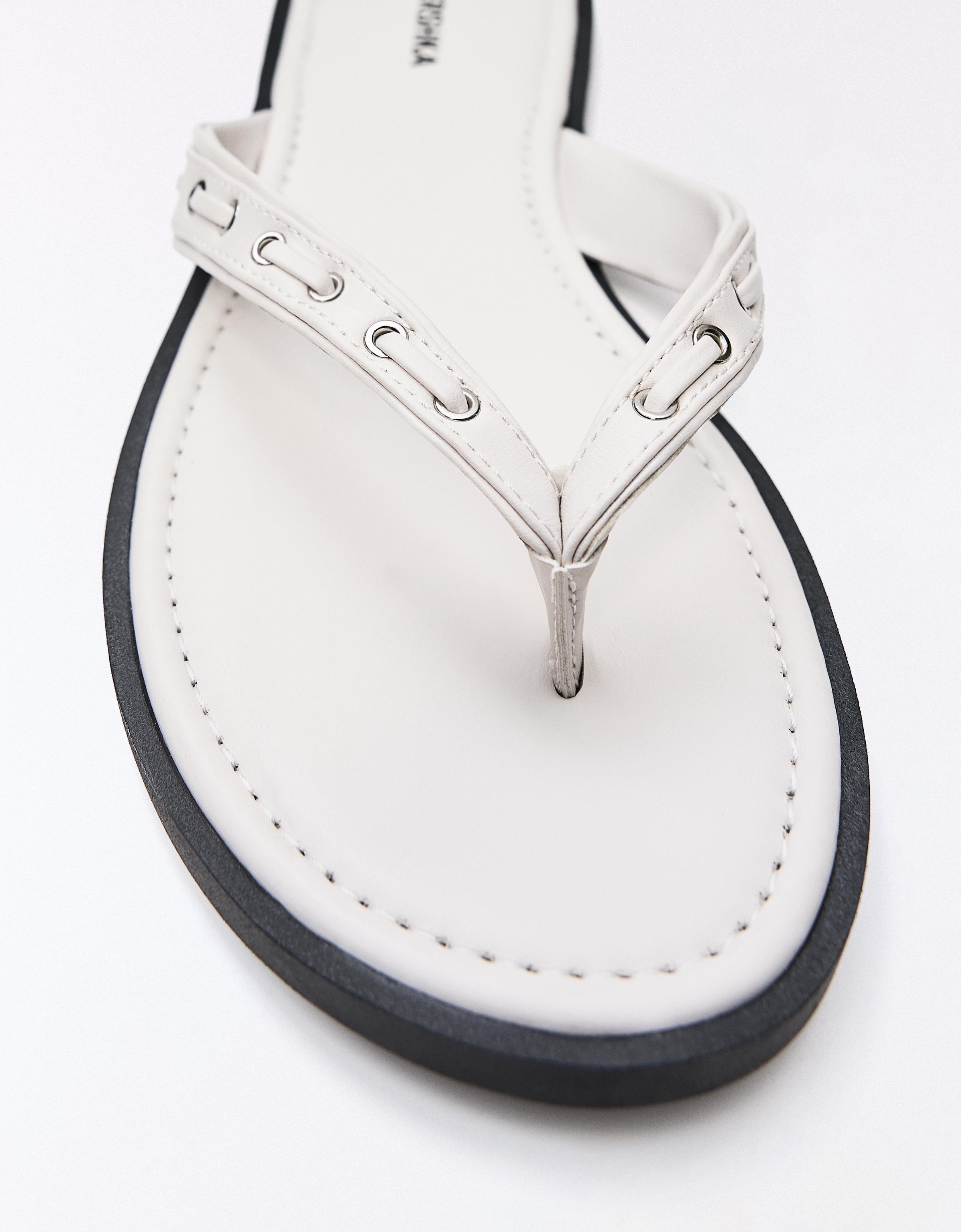 Studded flat slider sandals — WHITE