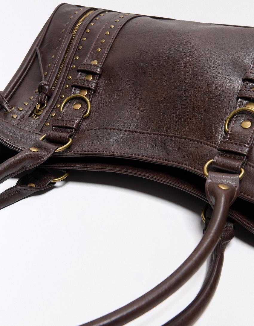 Bolso cremalleras y tachas-Marrón