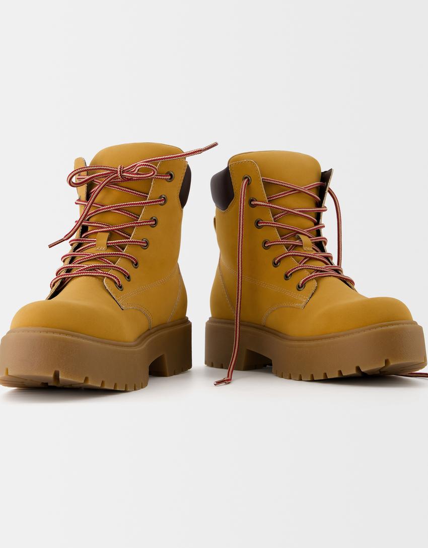 Lace-up mountain boots - Women | Bershka