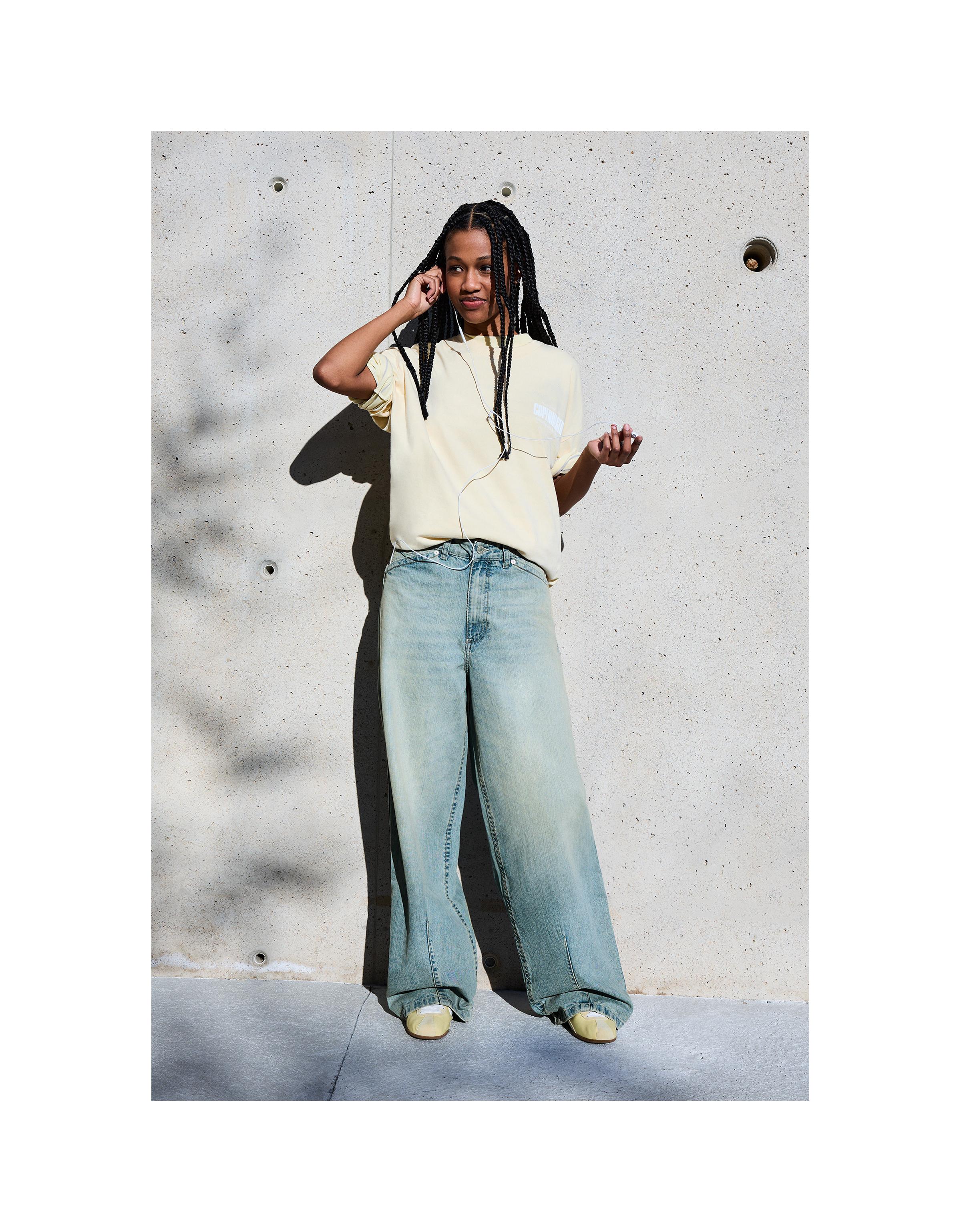 Süper geniş paça düşük bel jean - Görsel 27