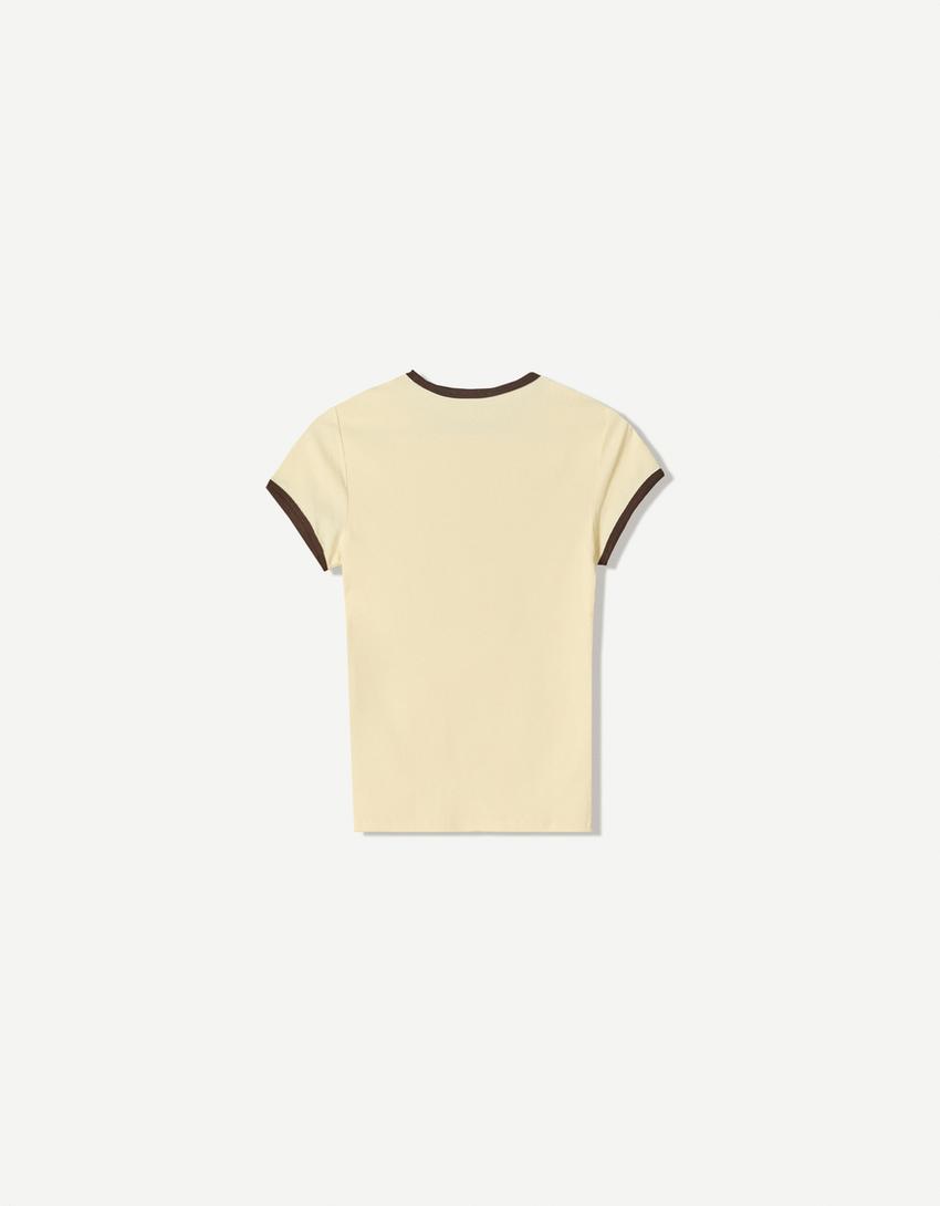 Camiseta manga corta contraste-Amarillo