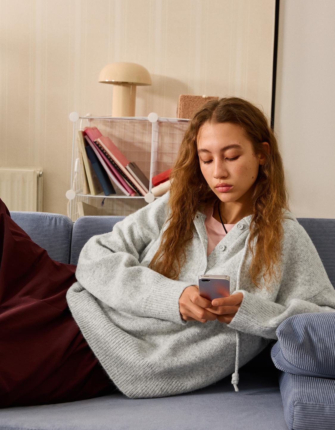 Džemperis ar kapuci