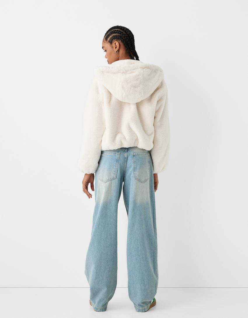 Jacket with faux fur hood-Off white