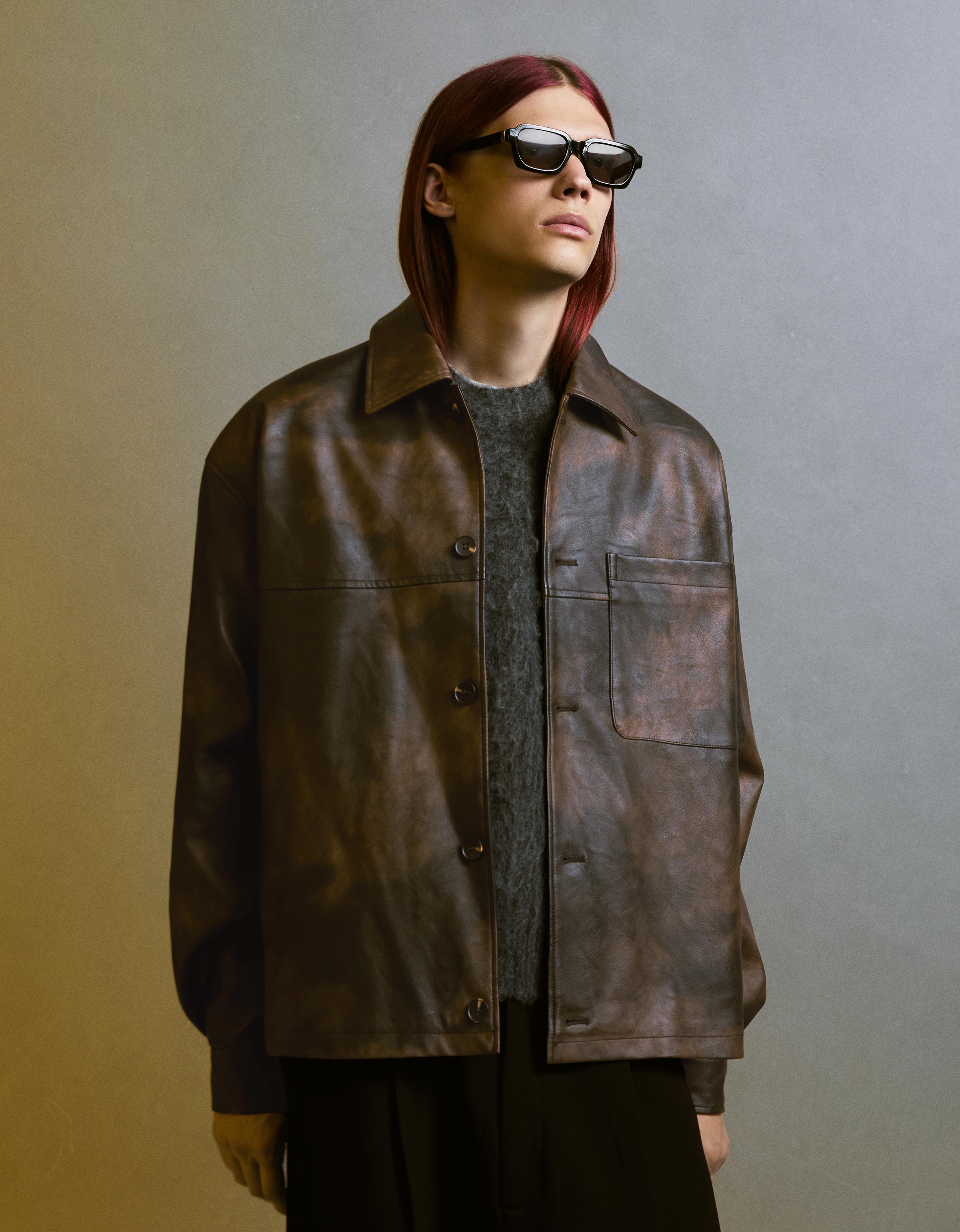 Bershka Hemdjacke Aus Kunstleder Im Boxy-Fit Herren Xl Braun