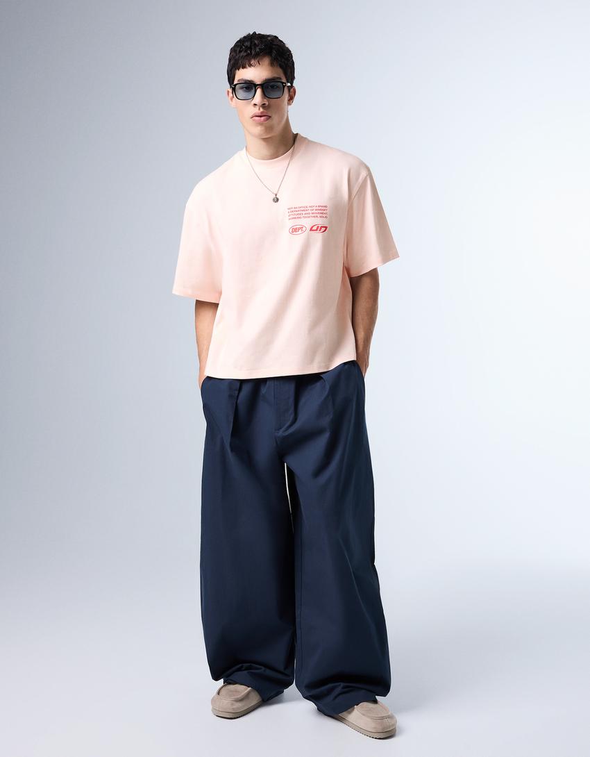 Boxy fit T-shirt with street lettering-Pink