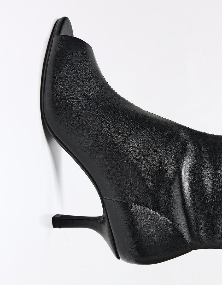 PEEP TOE TOPUKLU BOT-SİYAH